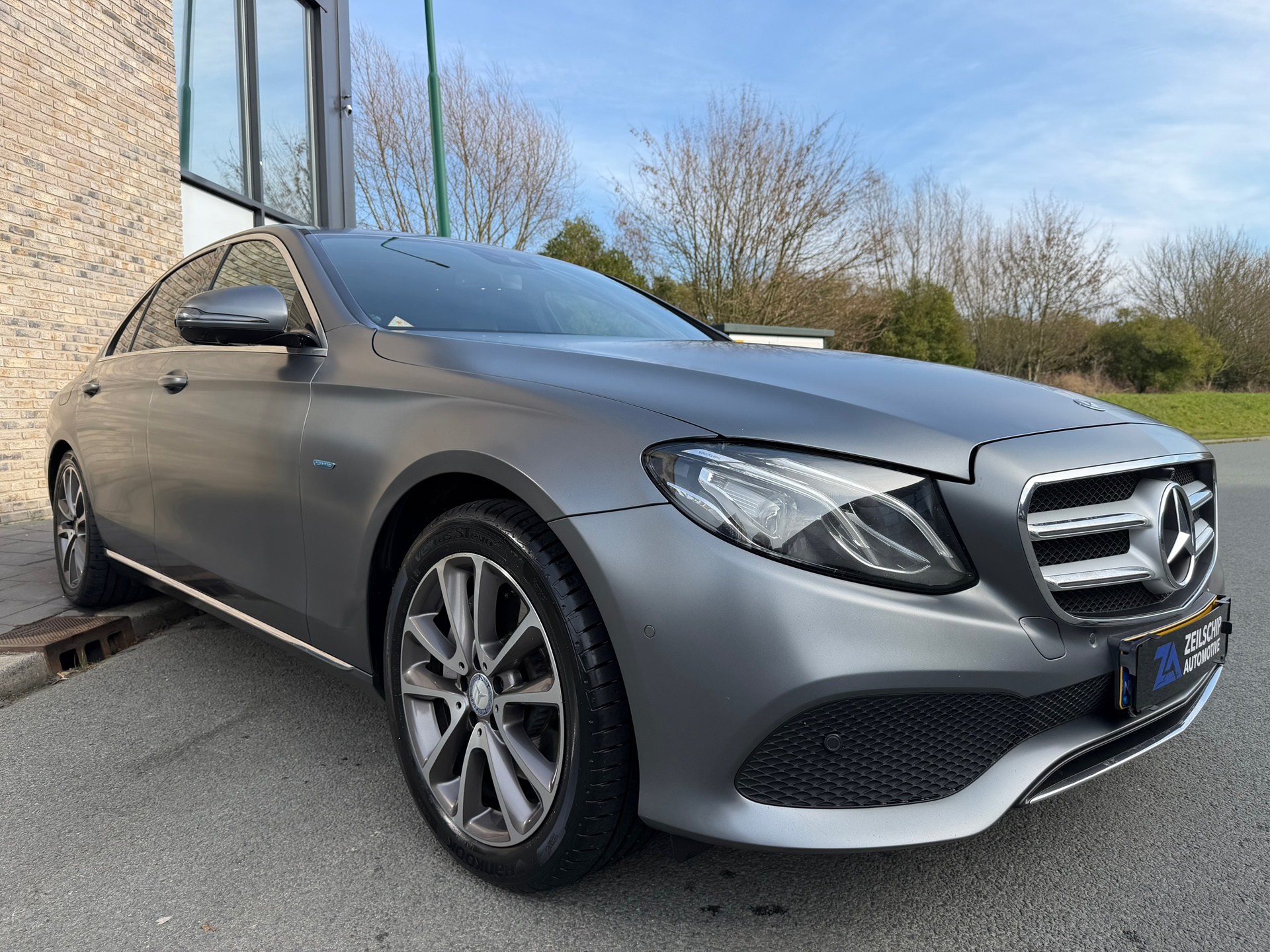 Foto van Mercedes-Benz E 350 E