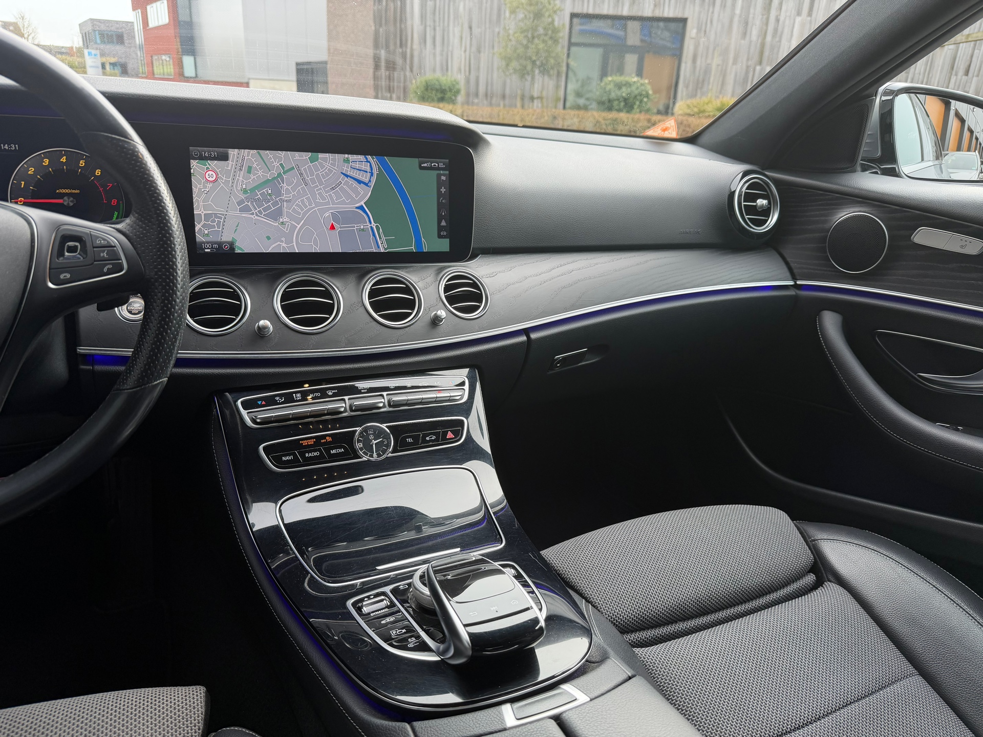 Foto van Mercedes-Benz E 350 E