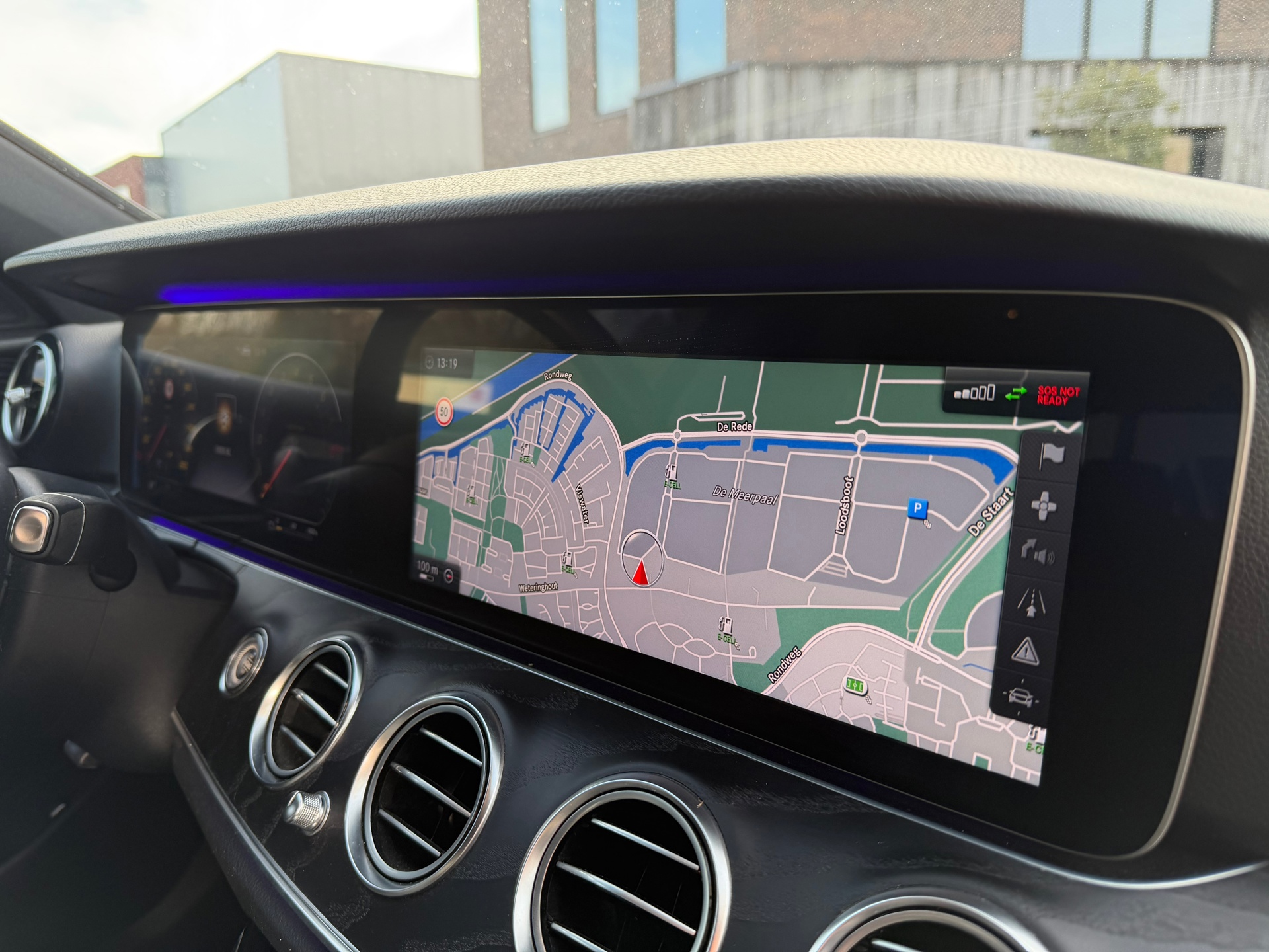Foto van Mercedes-Benz E 350 E