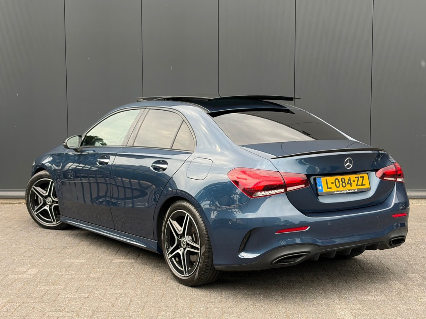 Foto van Mercedes-Benz A 200