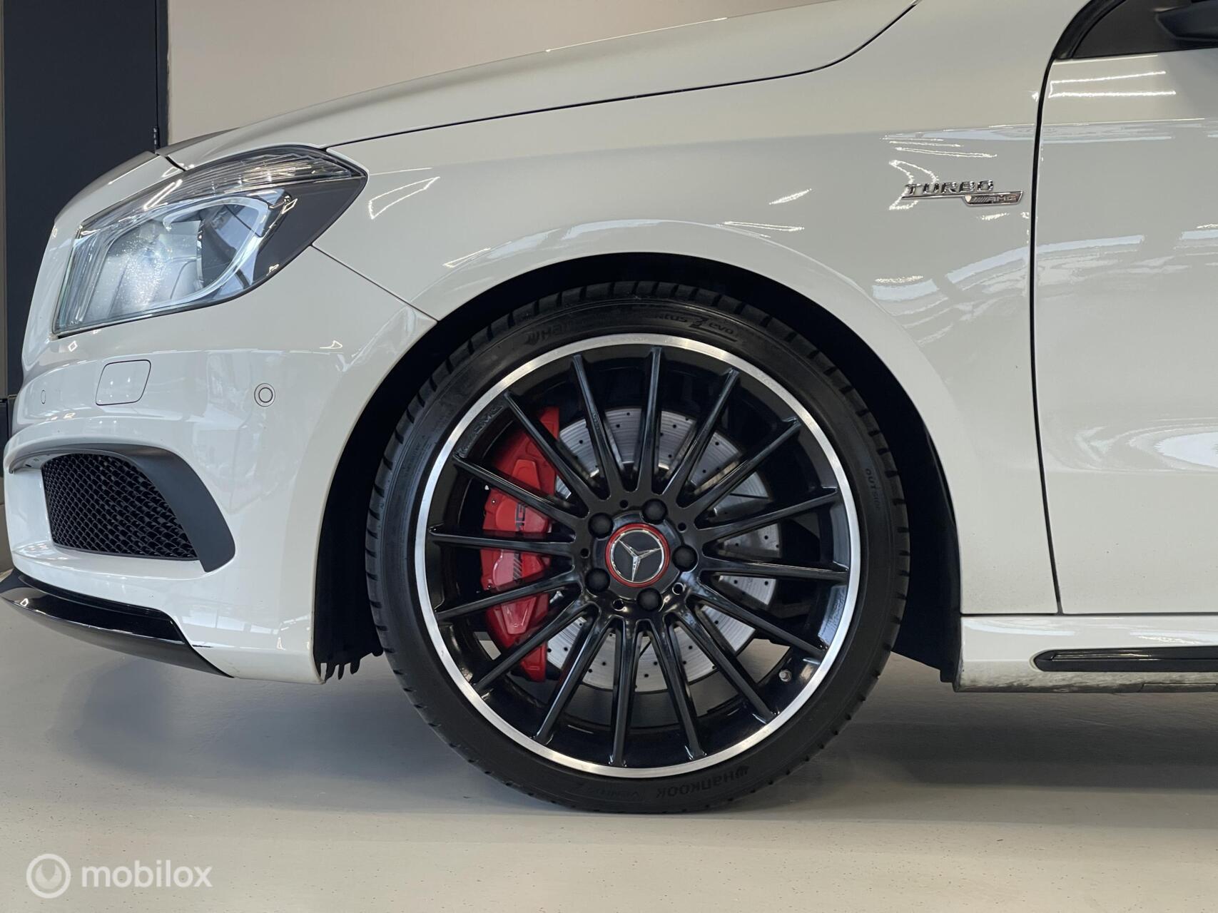 Foto van Mercedes-Benz A 45 AMG 4Matic