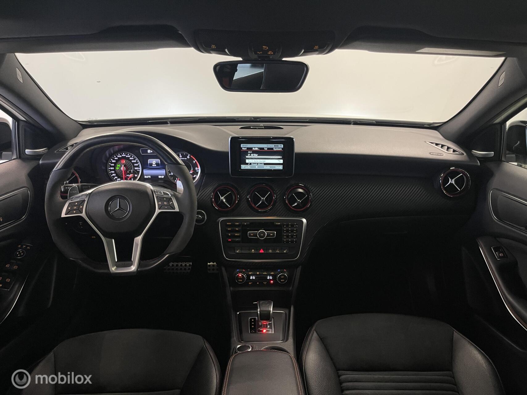 Foto van Mercedes-Benz A 45 AMG 4Matic