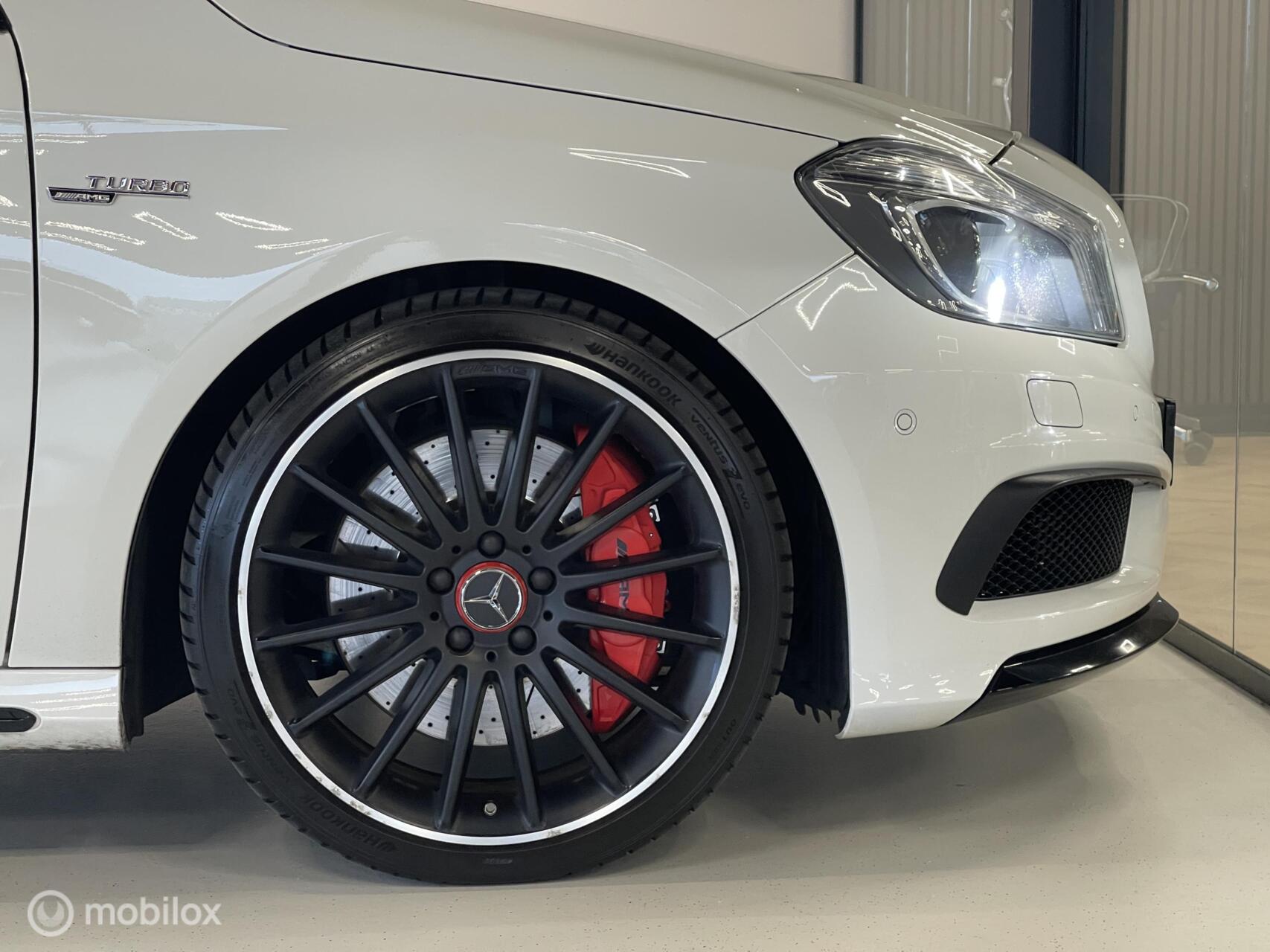 Foto van Mercedes-Benz A 45 AMG 4Matic