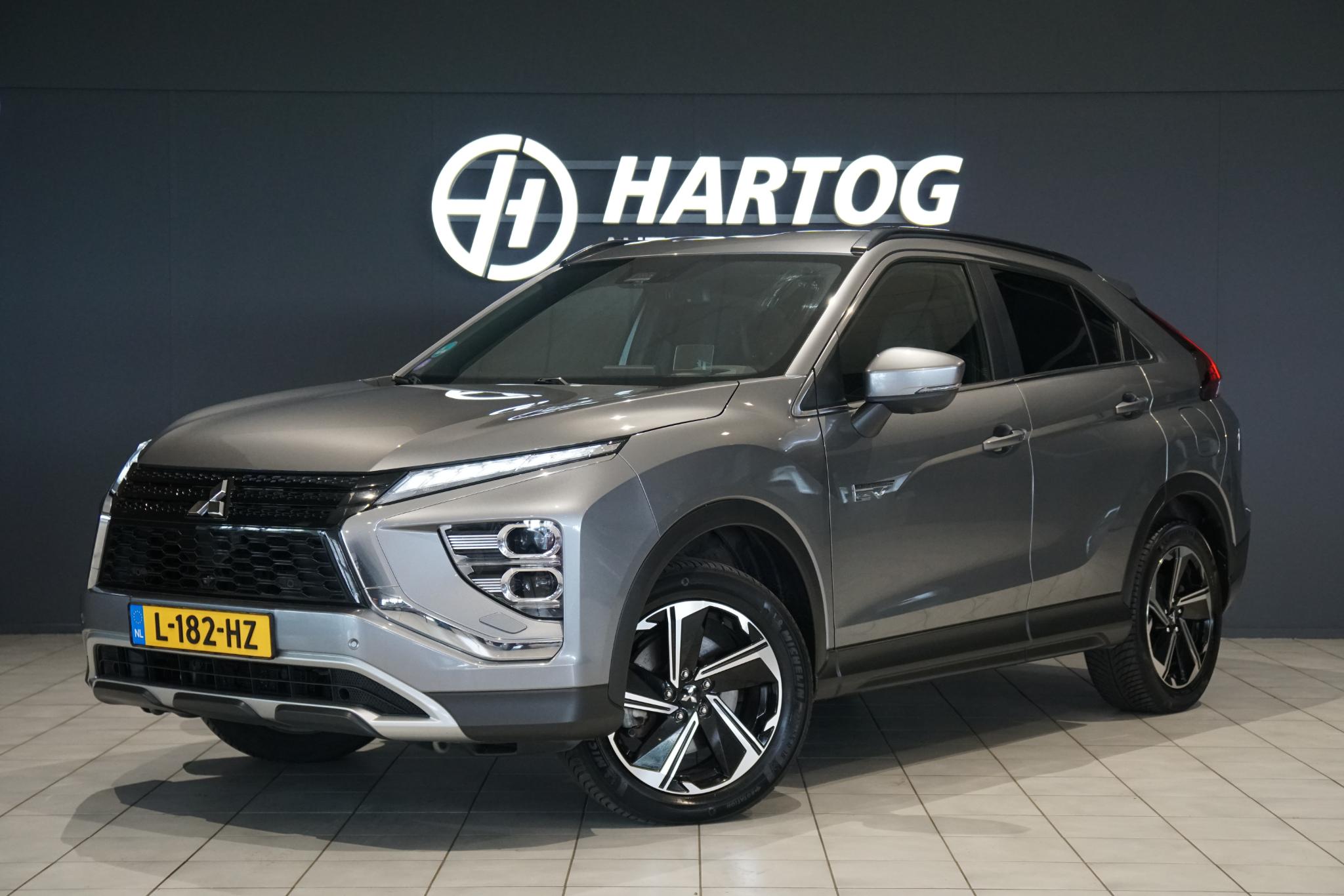 Mitsubishi Mitsubishi Eclipse Cross 2.4 PHEV First Edition 2021 - voorkant