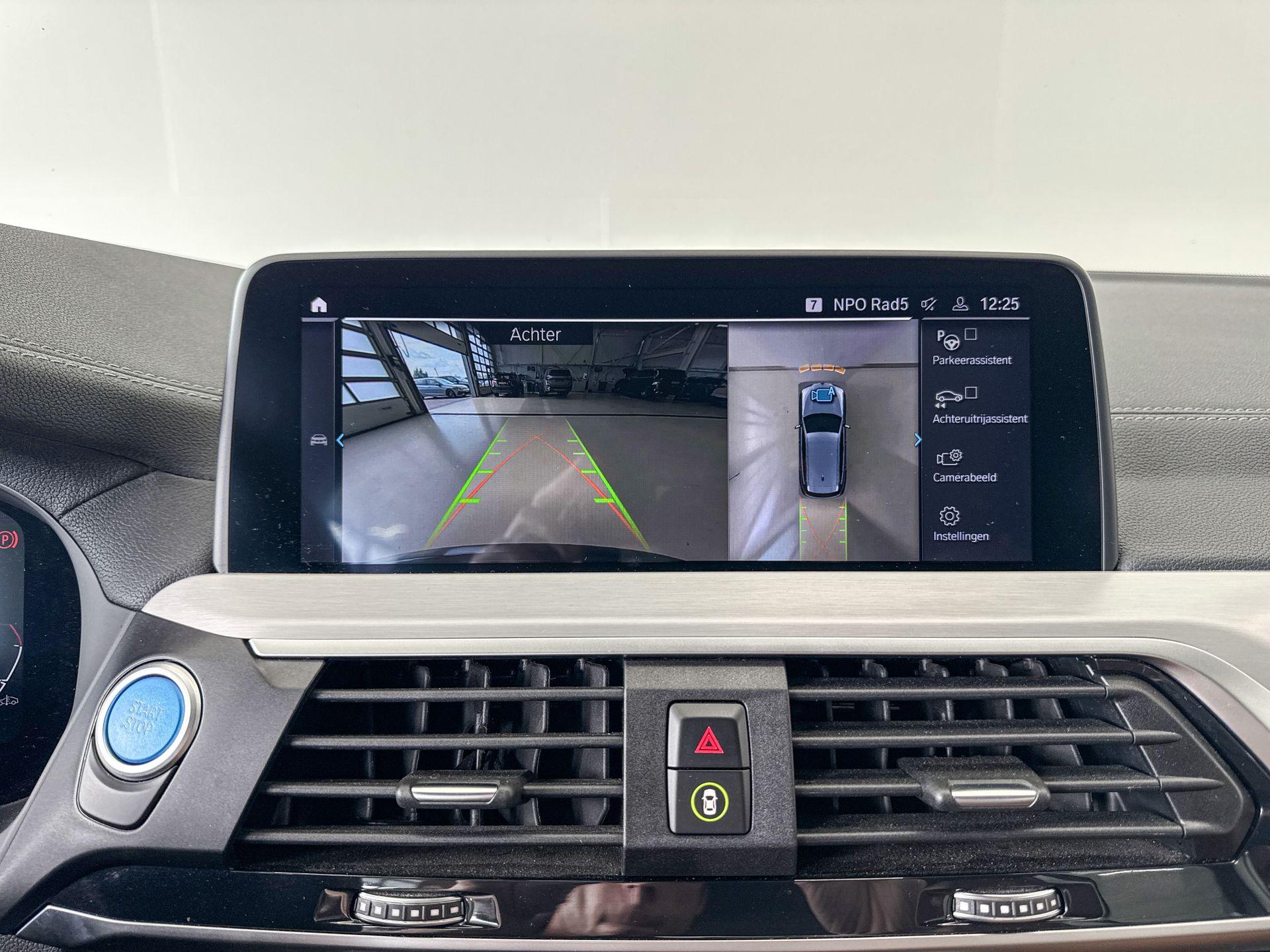 Foto van BMW Ix3