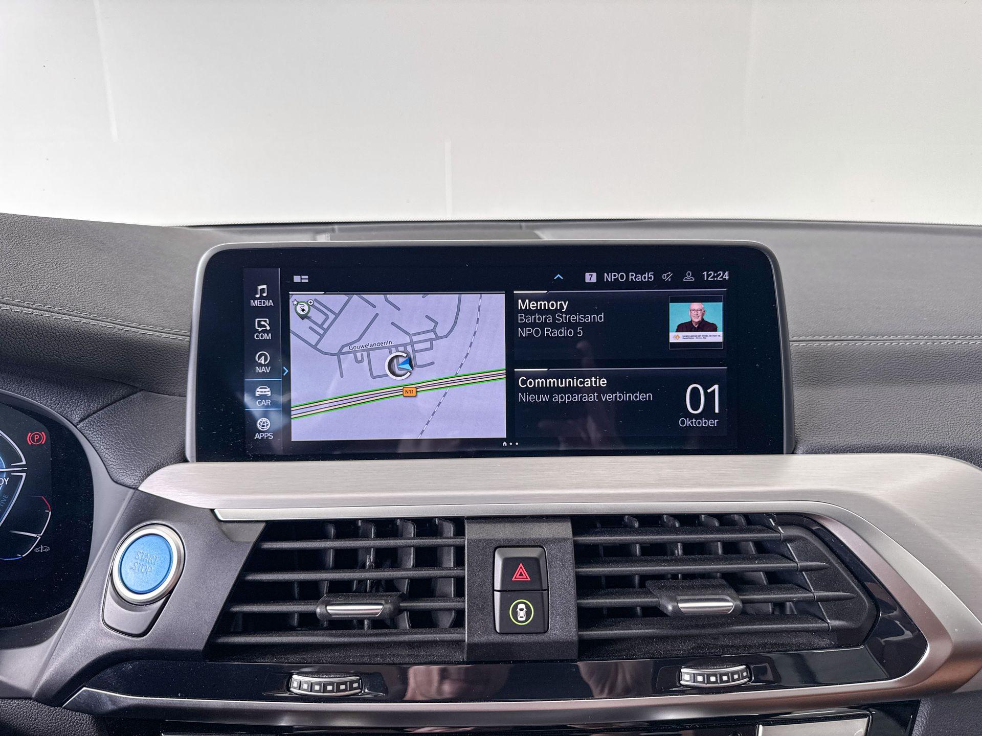 Foto van BMW Ix3