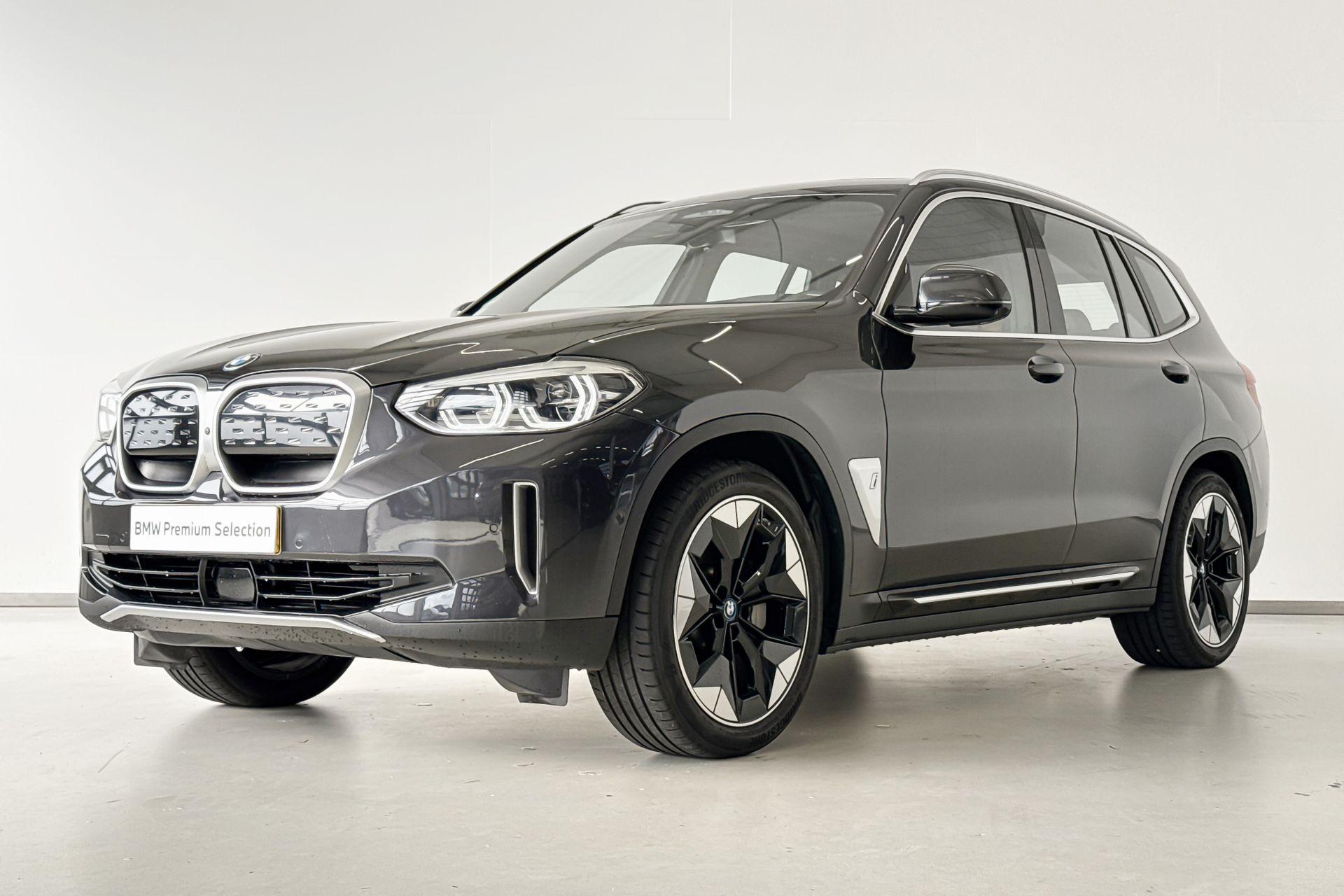 Foto van BMW Ix3