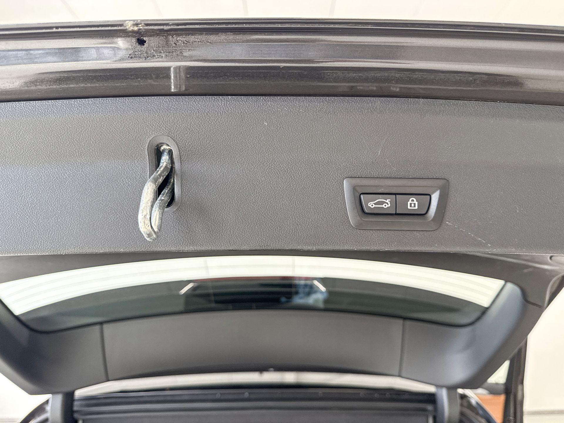 Foto van BMW Ix3