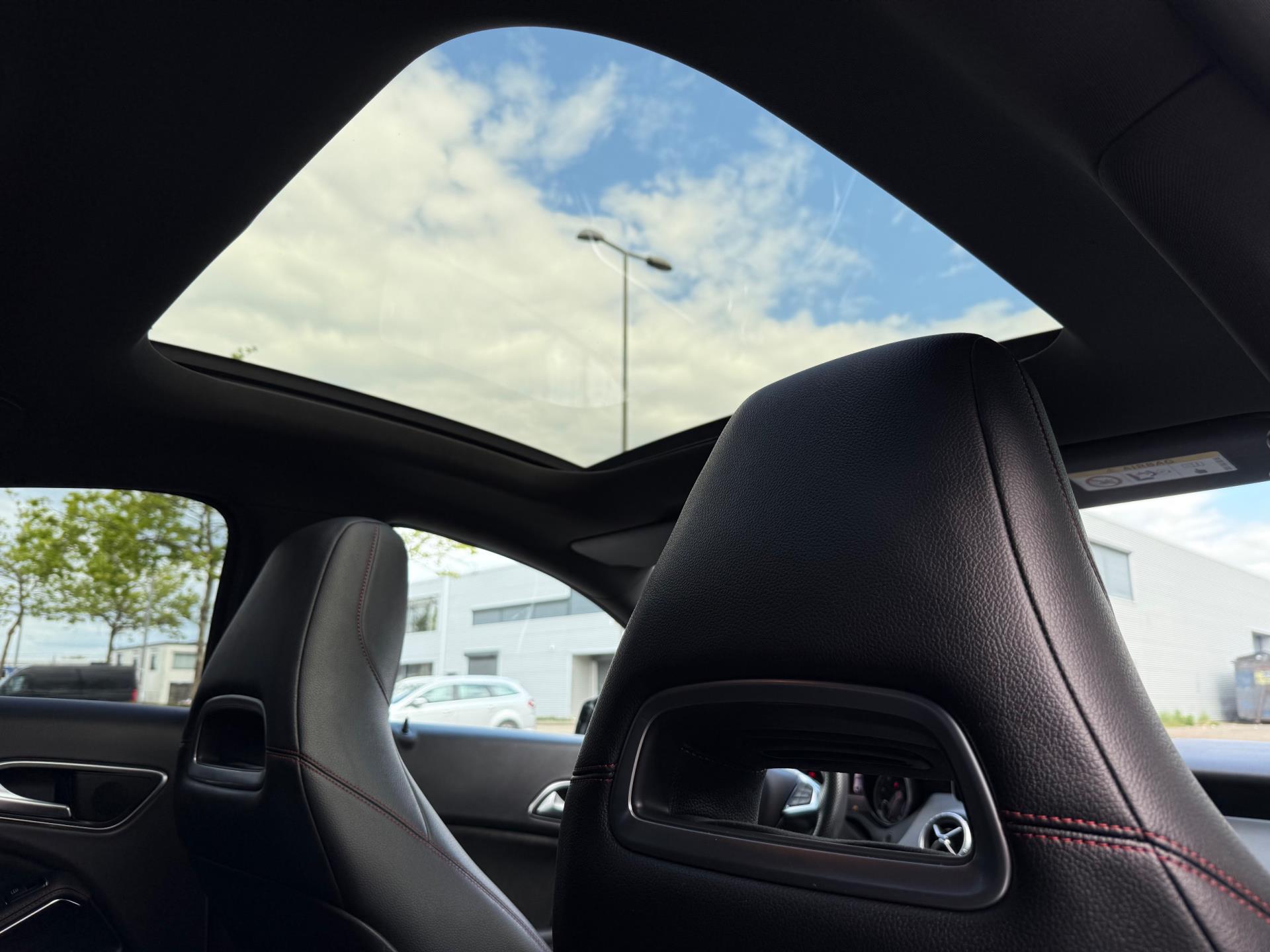 Foto van Mercedes-Benz Cla-klasse