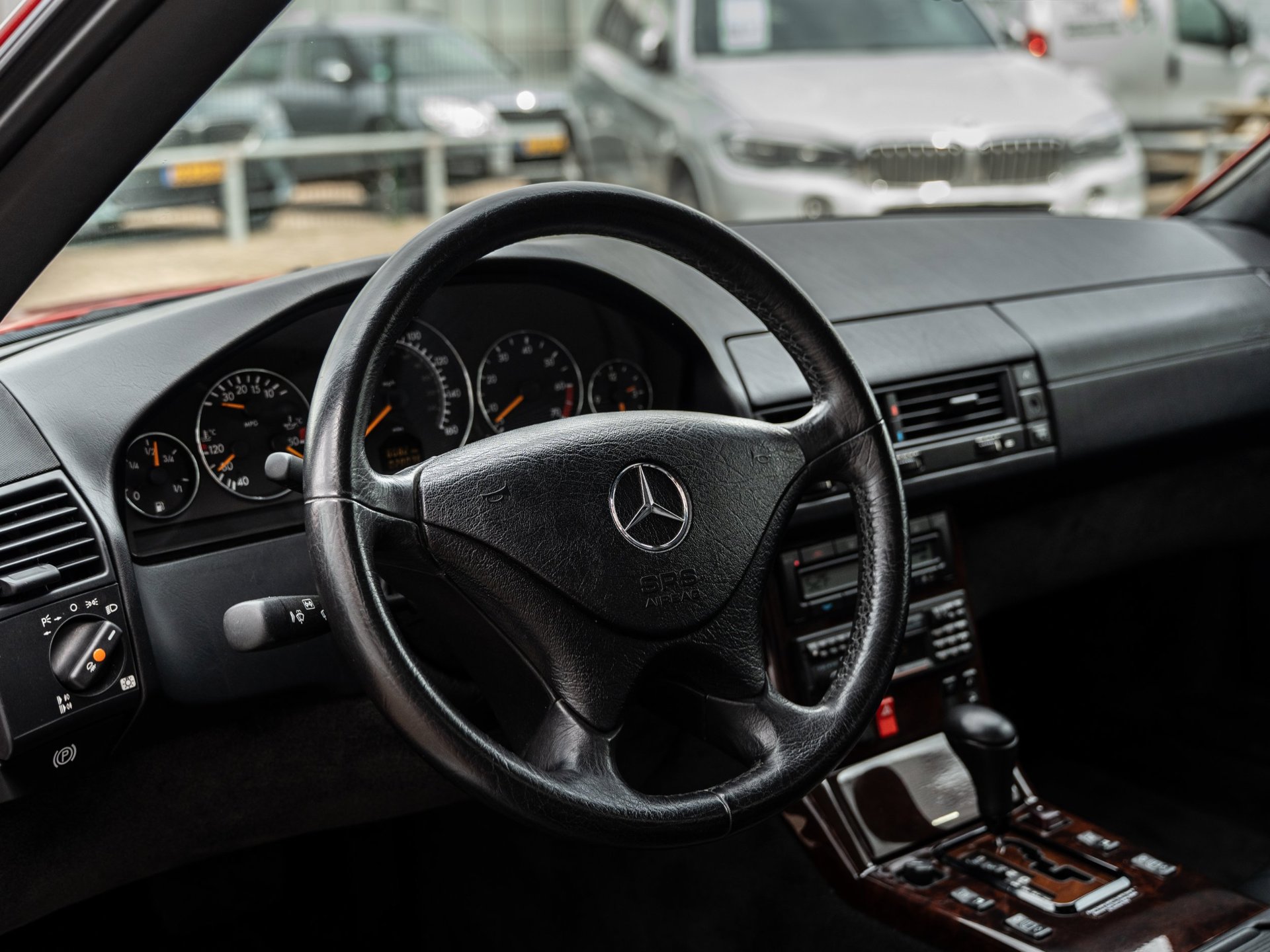 Foto van Mercedes-Benz SL 500
