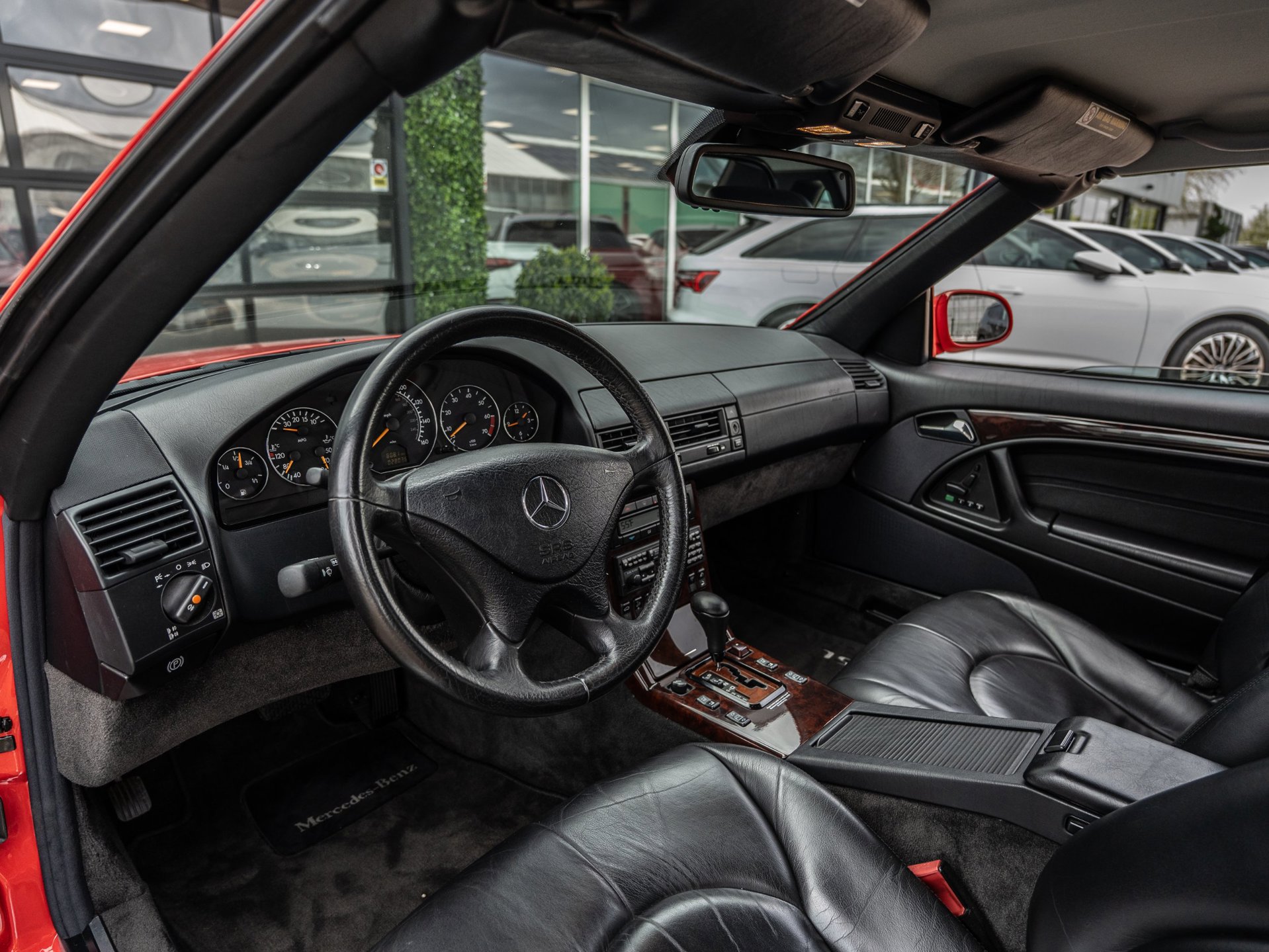 Foto van Mercedes-Benz SL 500