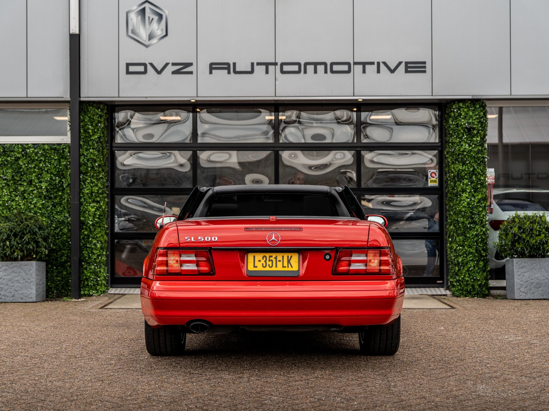 Foto van Mercedes-Benz SL 500