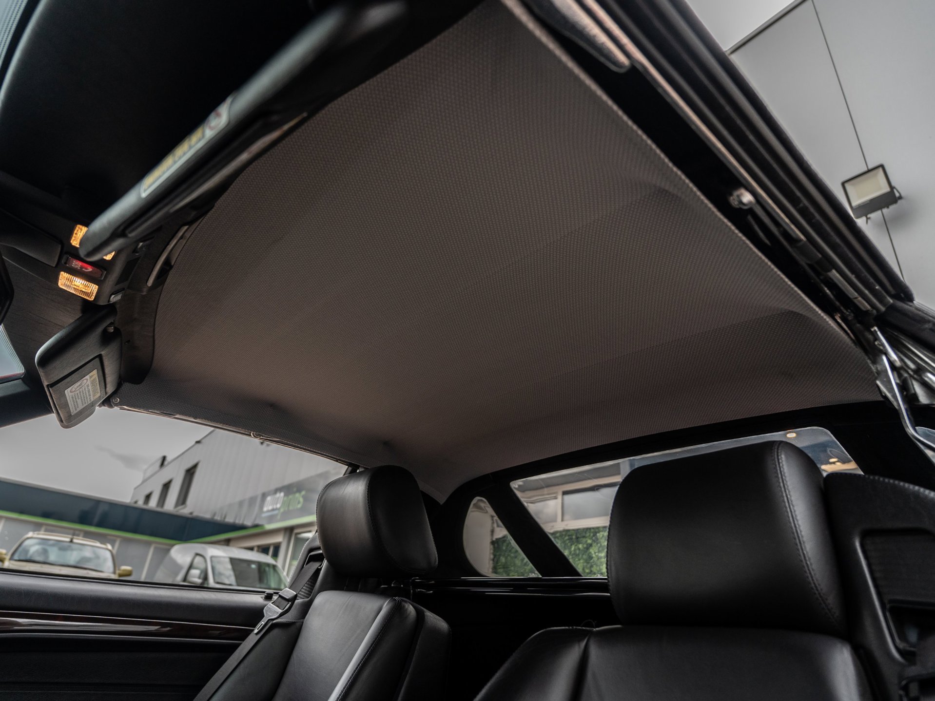 Foto van Mercedes-Benz SL 500