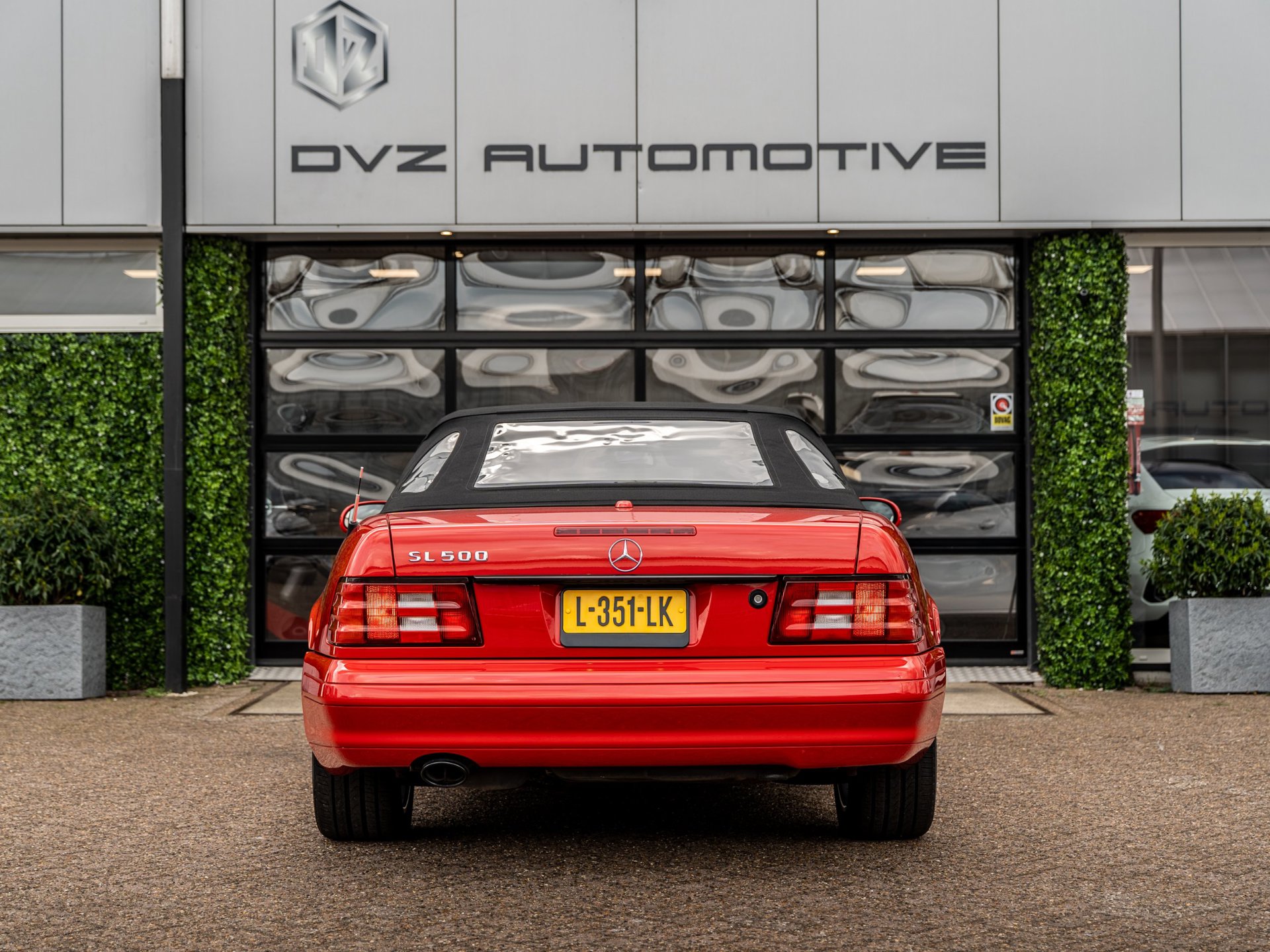 Foto van Mercedes-Benz SL 500