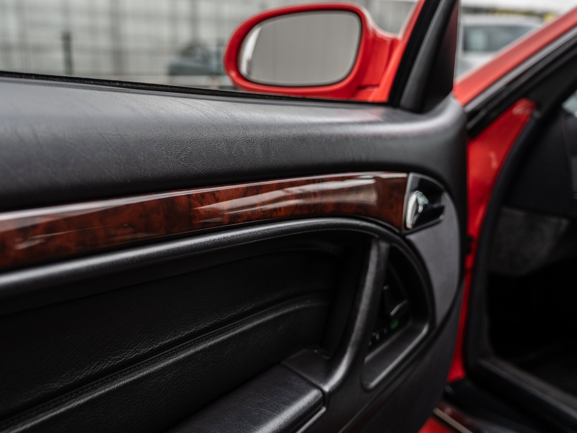 Foto van Mercedes-Benz SL 500