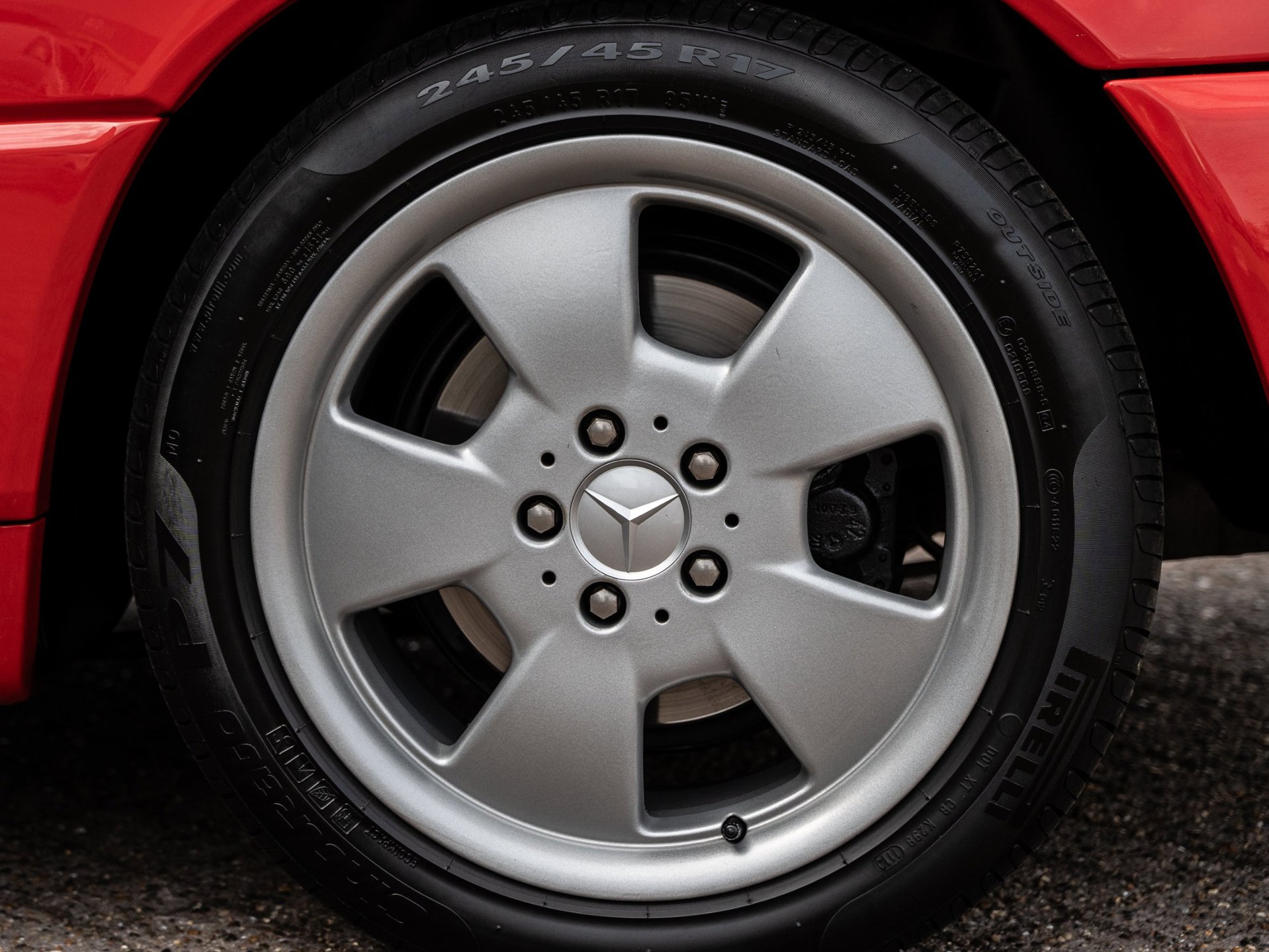 Foto van Mercedes-Benz SL 500