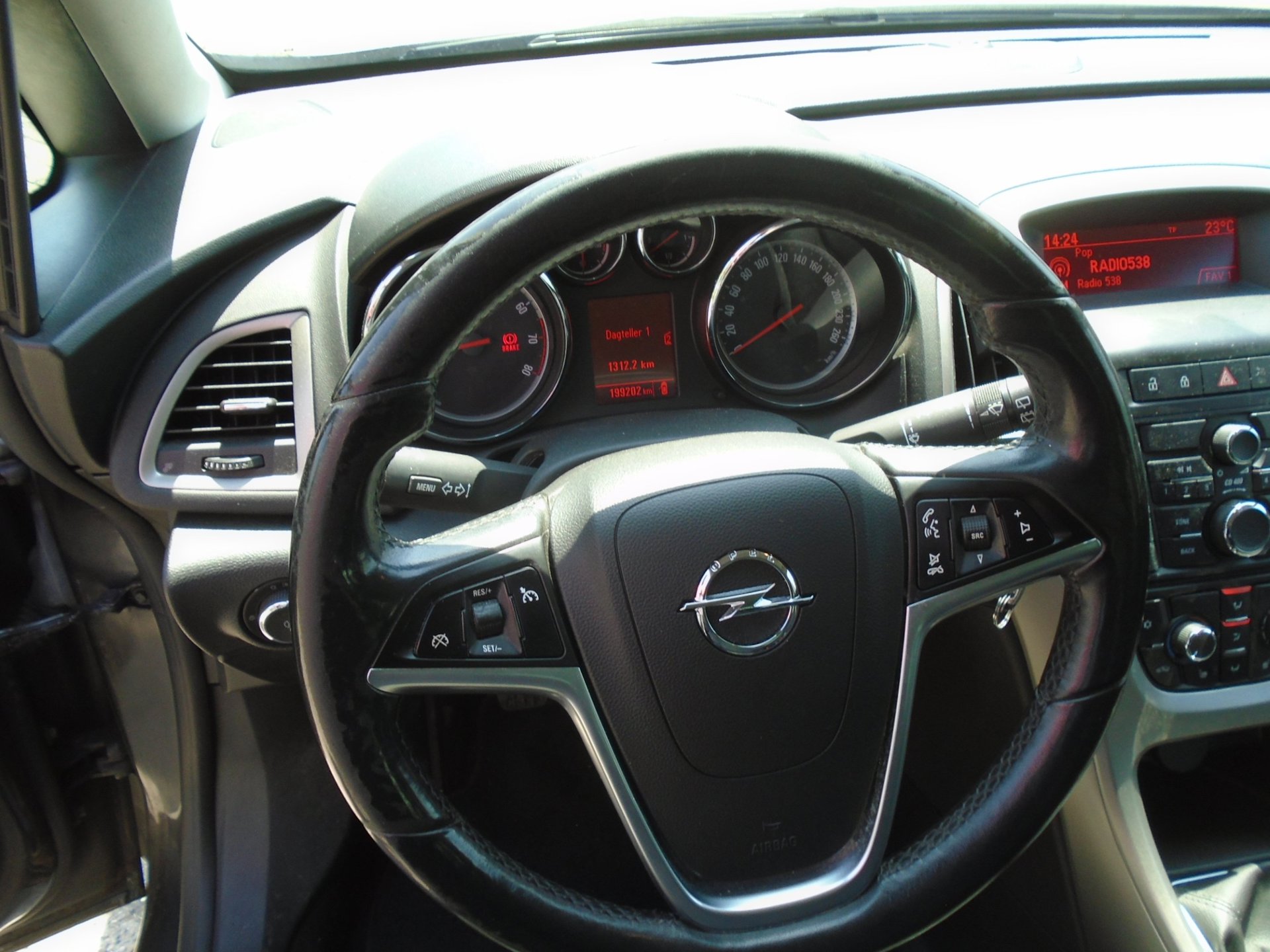 Foto van Opel Astra Sports Tourer