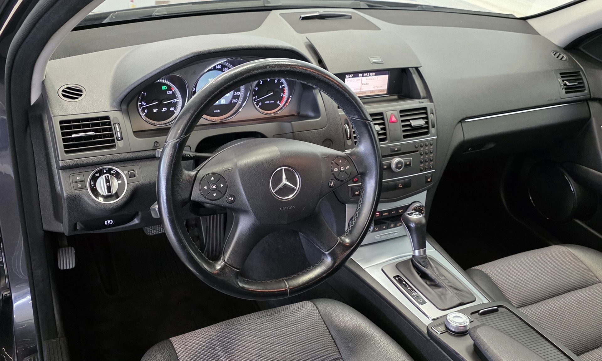 Foto van Mercedes-Benz C 180 Cgi