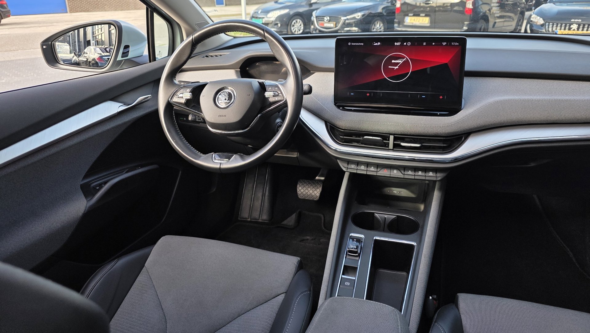 Foto van Skoda Enyaq 80