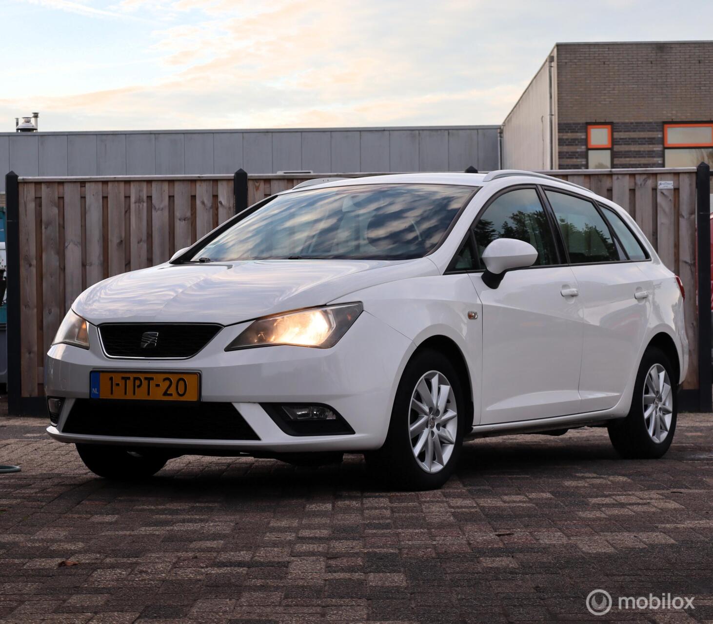 Seat Ibiza ST 1.2 TSI Style 2013 - voorkant