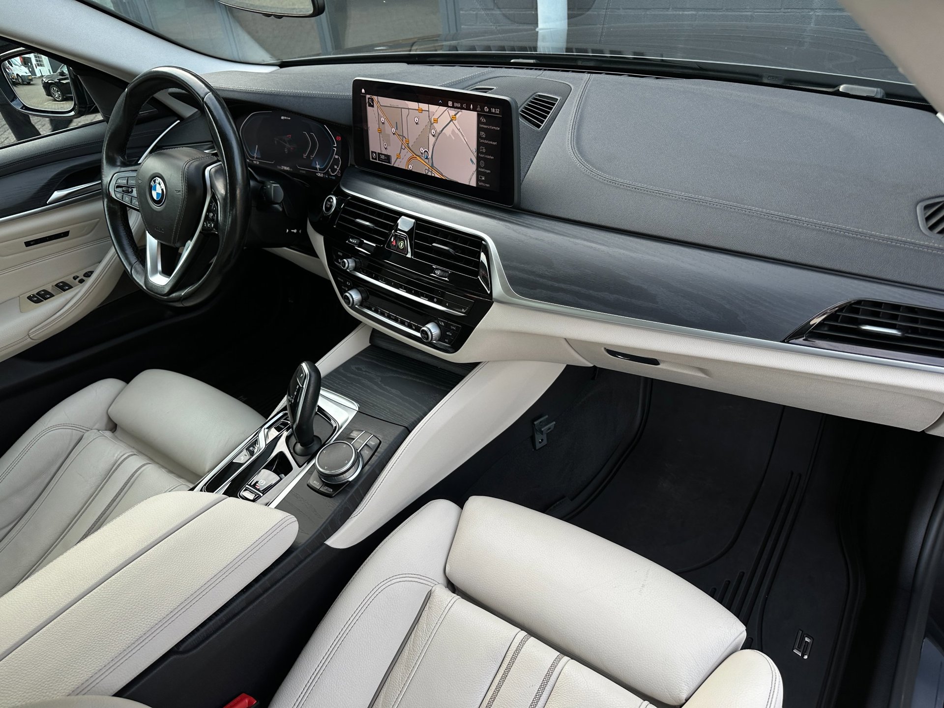 Foto van BMW 530e
