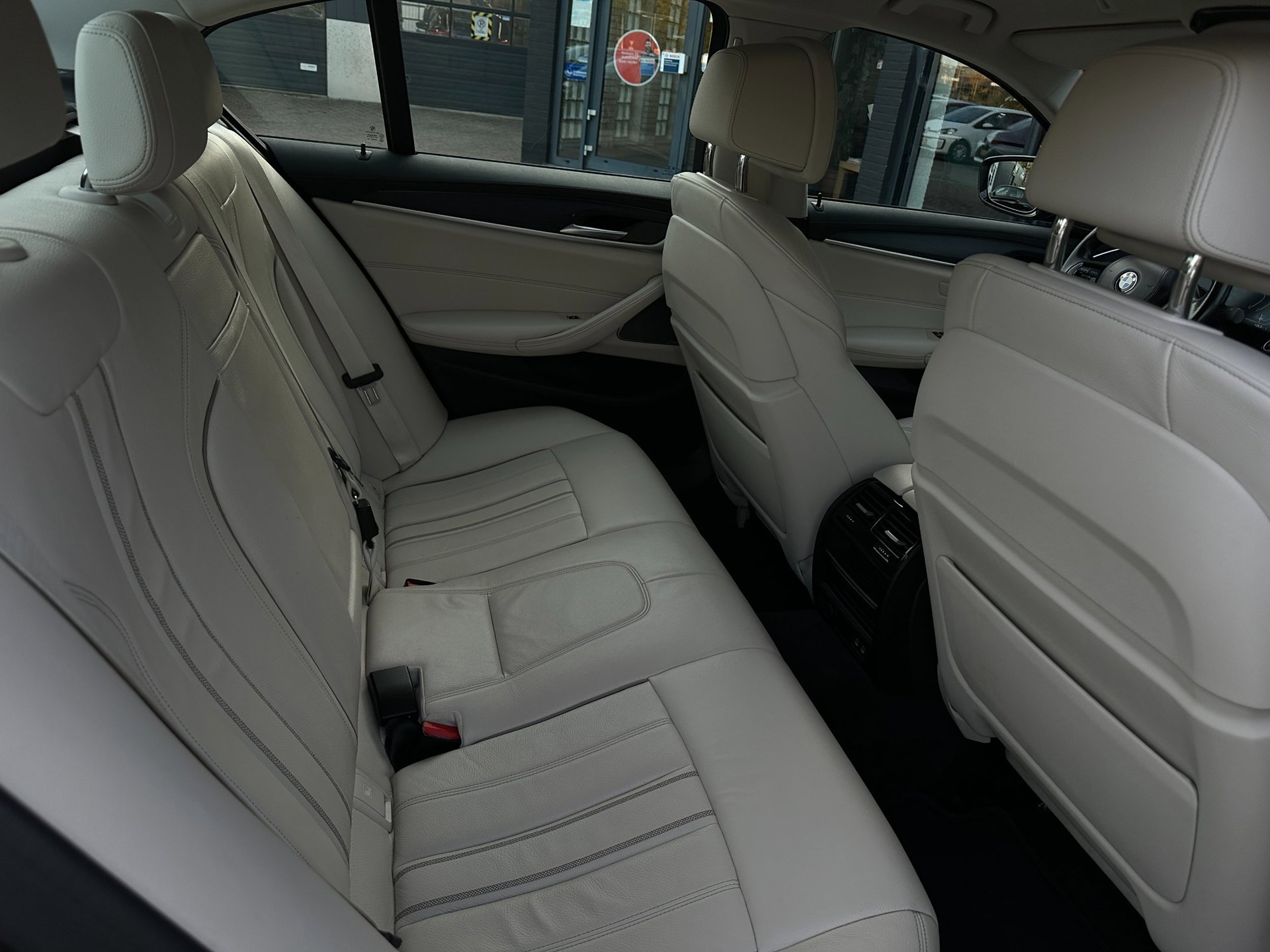 Foto van BMW 530e