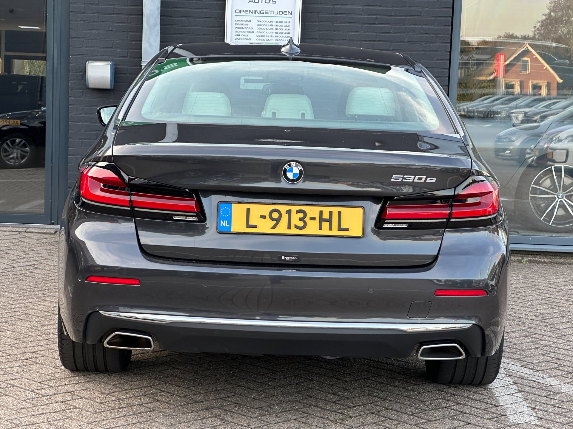Foto van BMW 530e