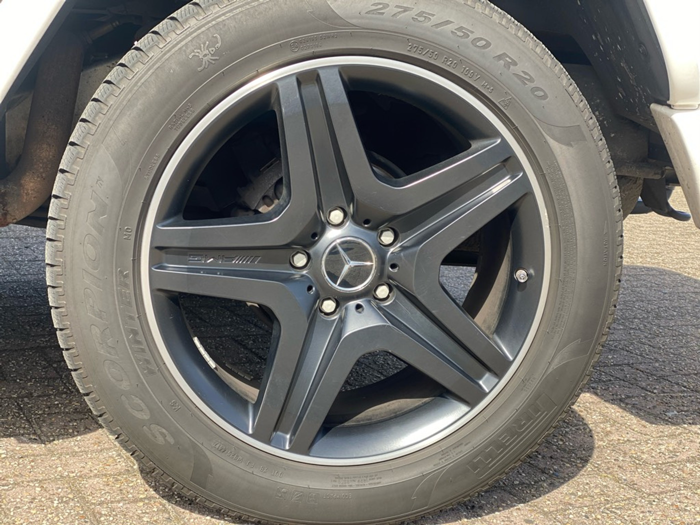 Foto van Mercedes-Benz G 350 Bluetec