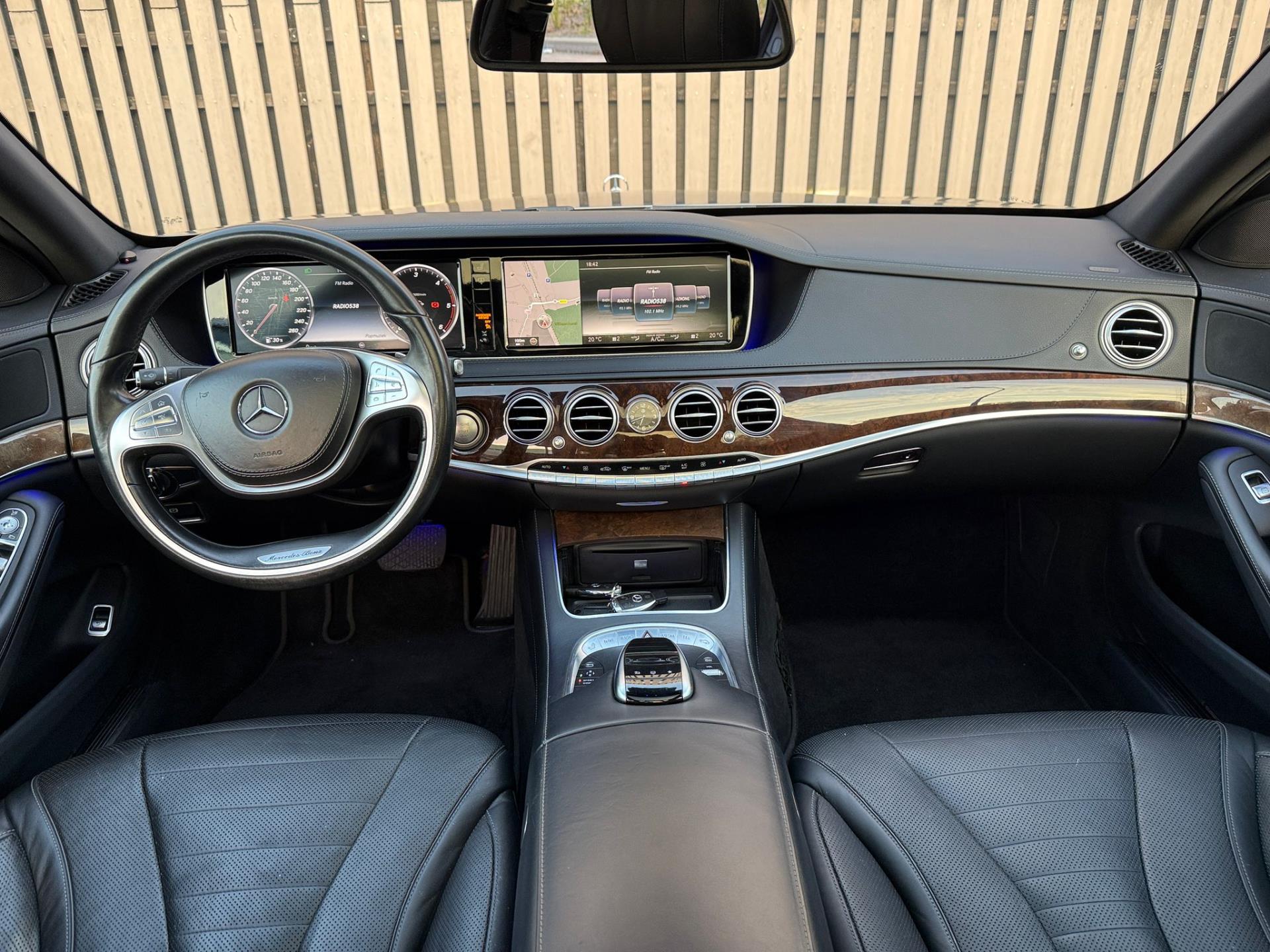 Foto van Mercedes-Benz S 350 Bluetec