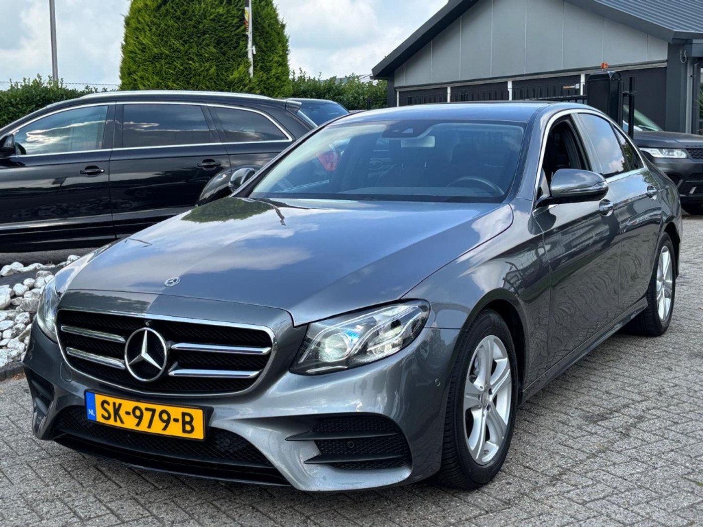 Mercedes-Benz E 220 D 220D Prestige Sedan 2017 AMG Line E220 2017 - voorkant