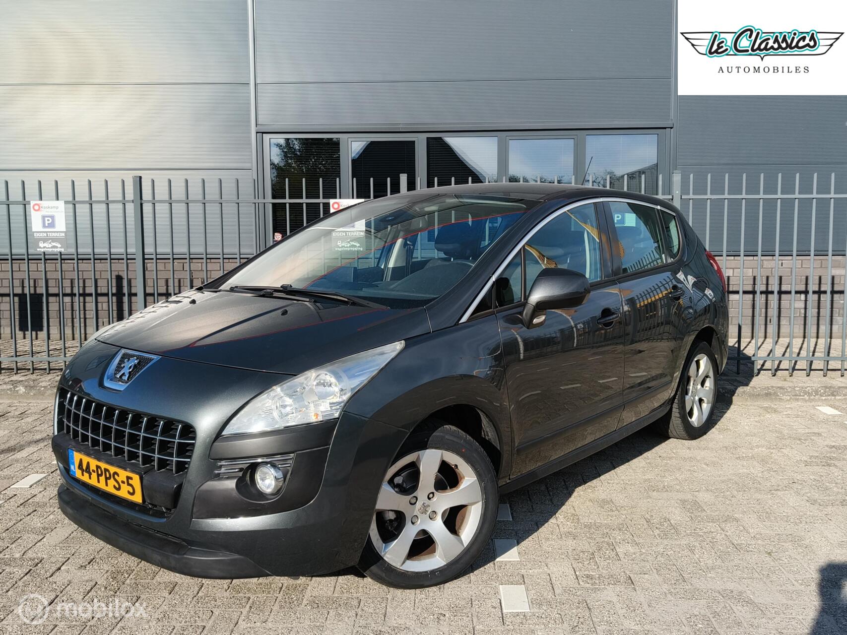 Peugeot 3008 1.6 VTi Blue Lease 2010 - voorkant