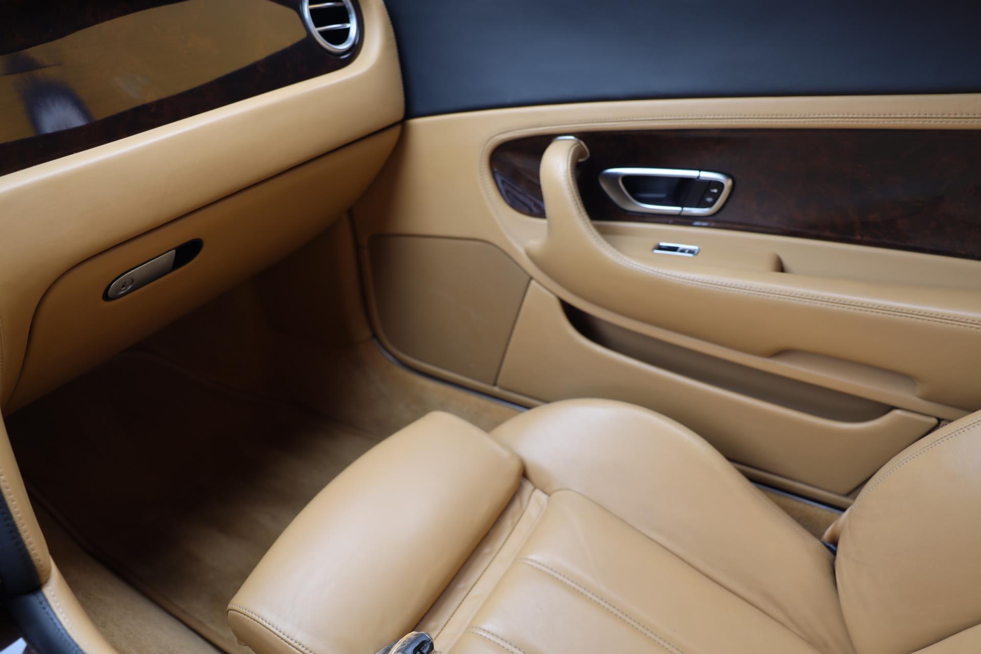 Foto van Bentley Continental GT
