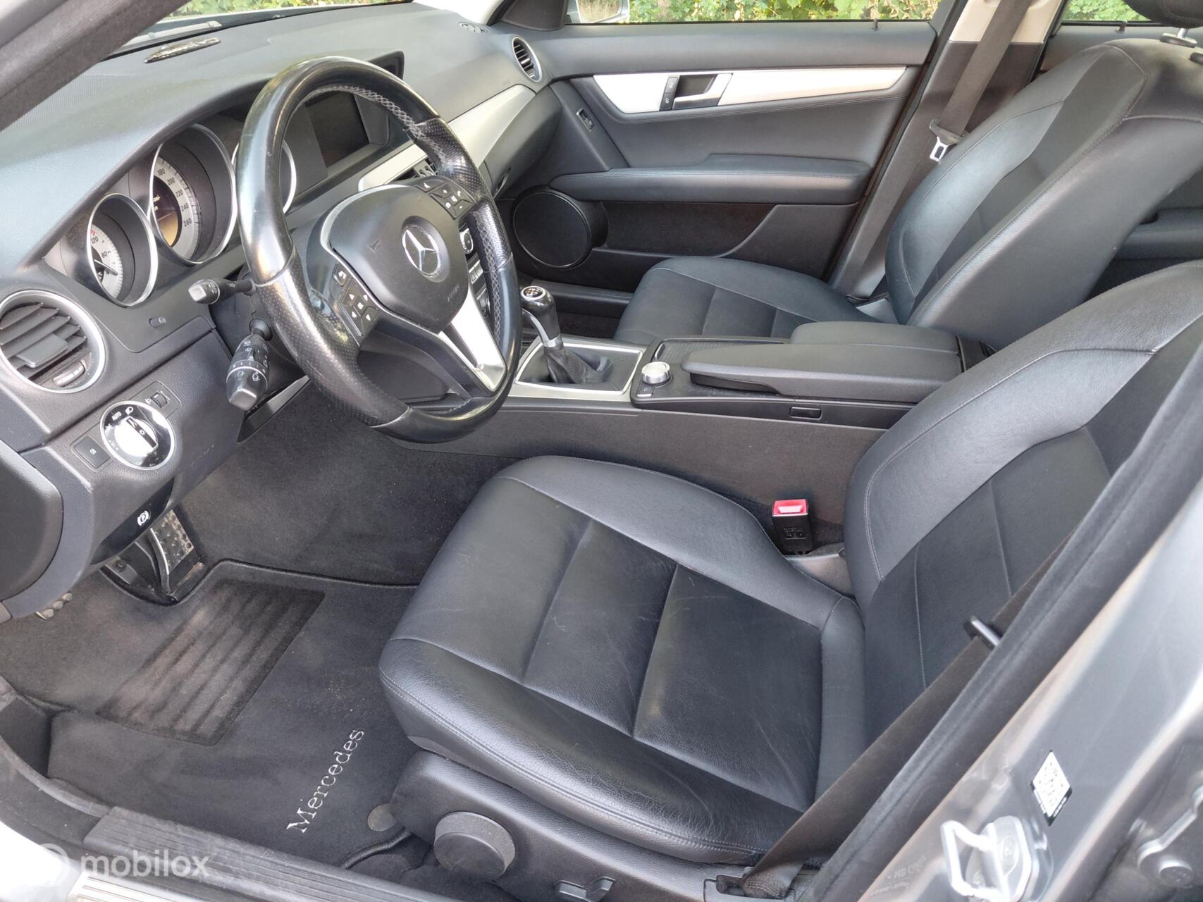 Foto van Mercedes-Benz C 180