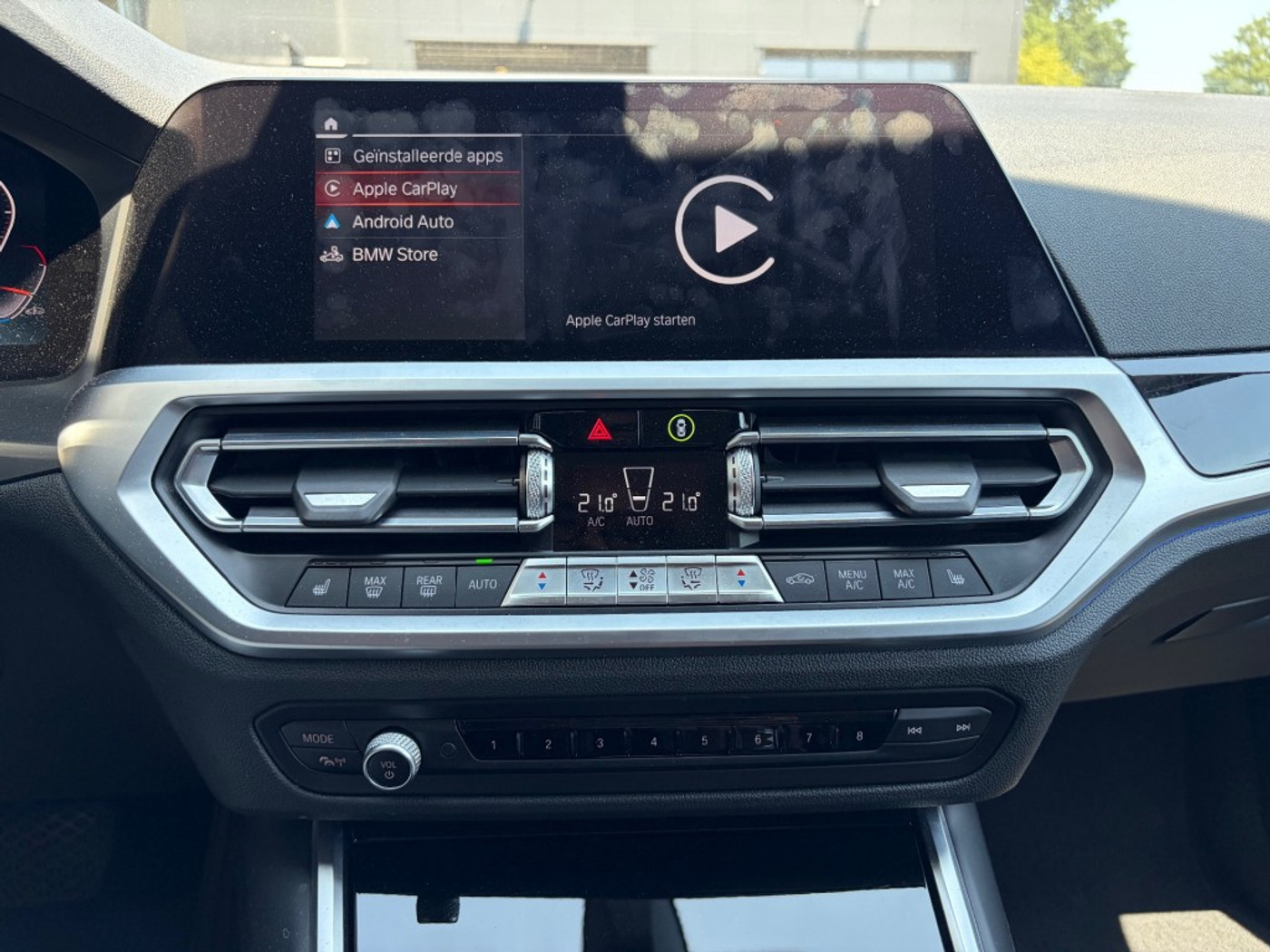 Foto van BMW 330i