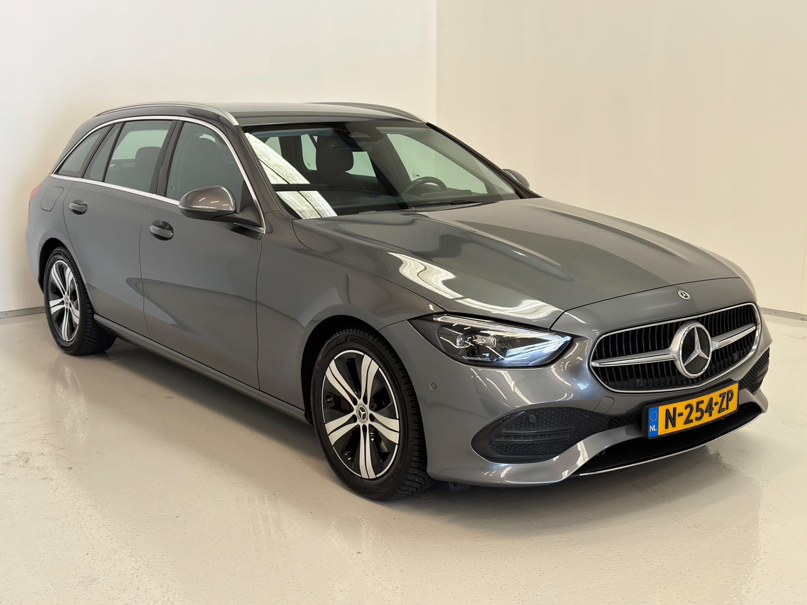 Foto van Mercedes-Benz C 200