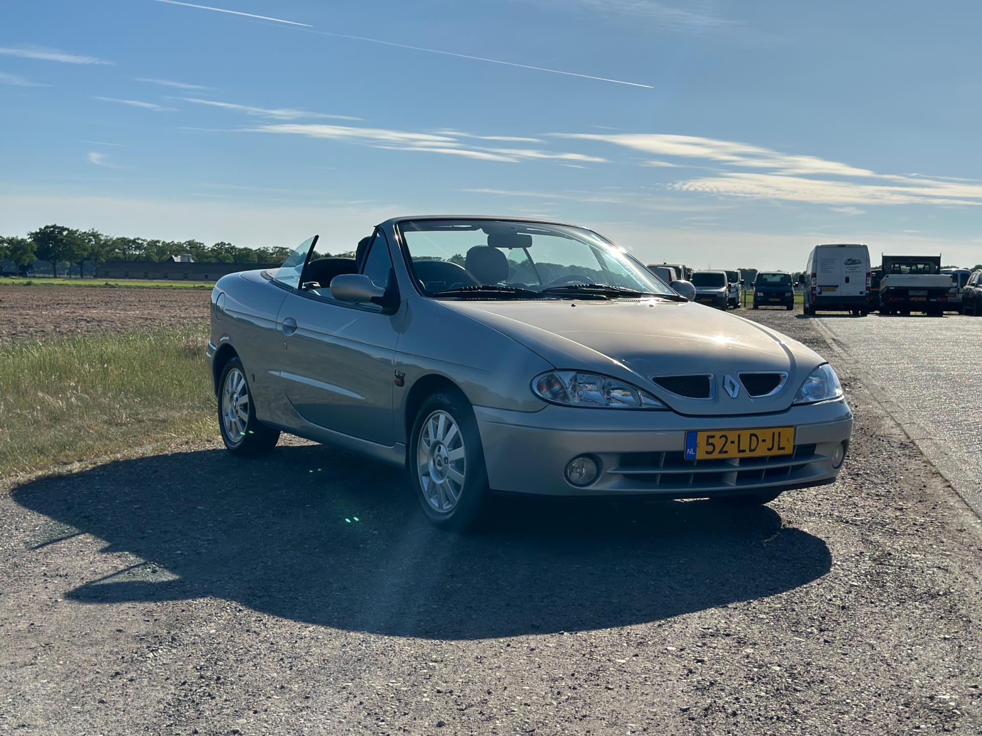 Foto van Renault Megane Cabriolet