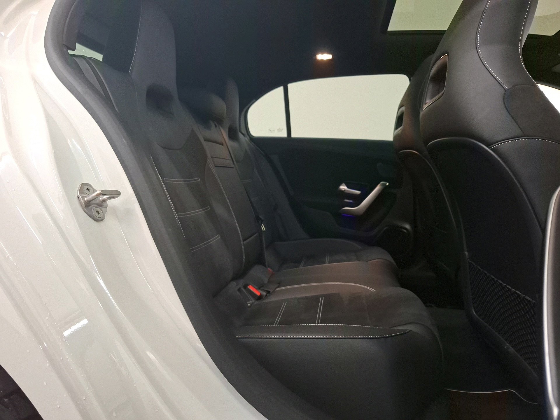 Foto van Mercedes-Benz A 200