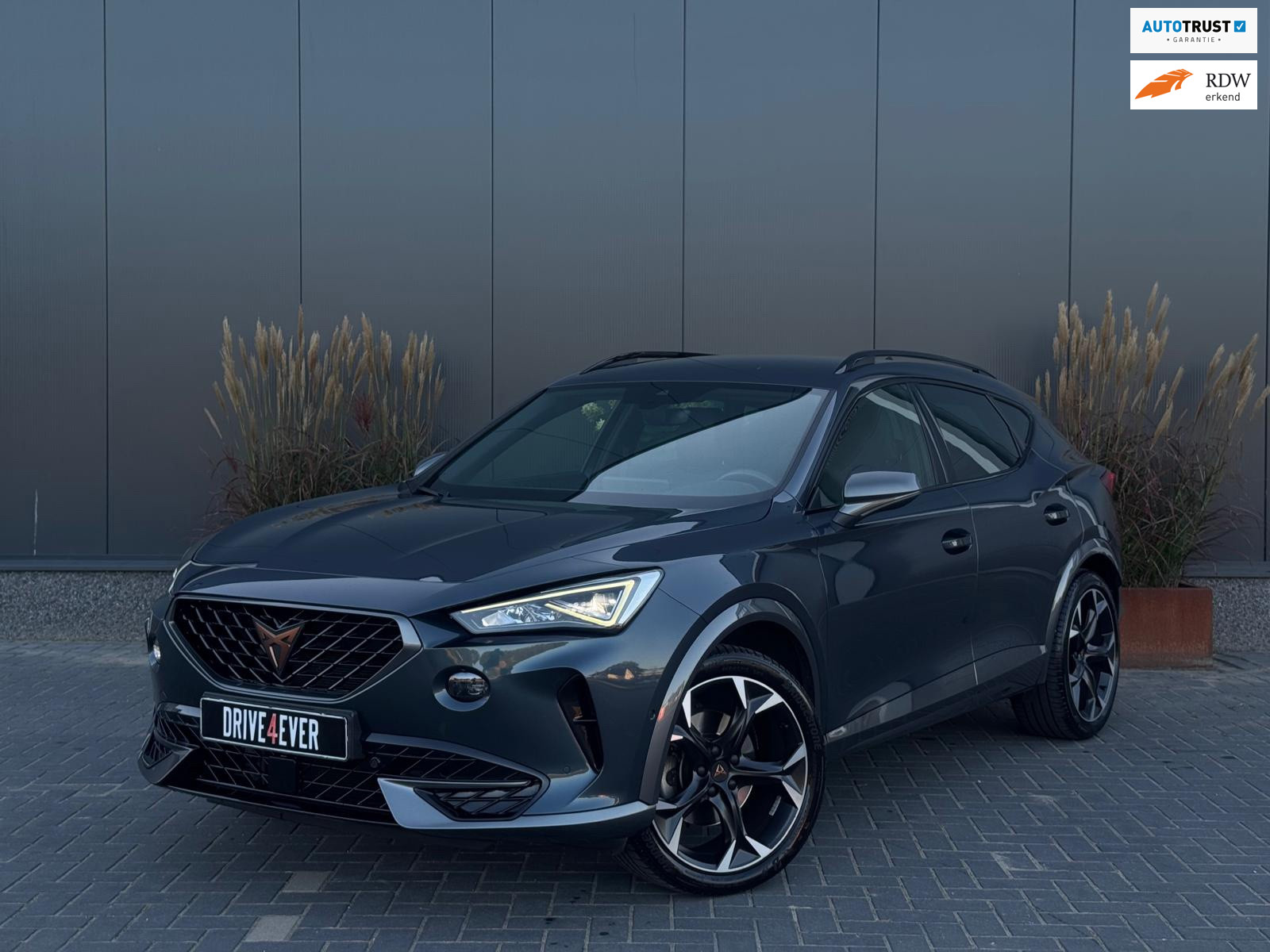 Cupra Formentor 1.5 TSI Business M22 NAVI|APPLE CARPLAY|LEDER|SPORTVELGEN 2021 - voorkant