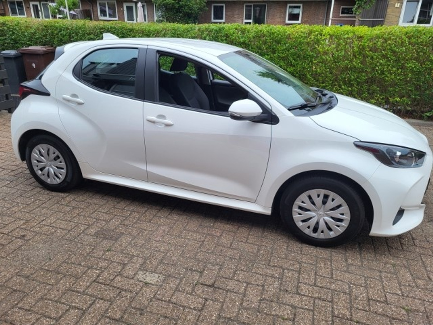 Toyota Toyota Yaris 1.5 Hyb. Active met Afn.Trekhaak van 1e eigenaar 2022 - voorkant