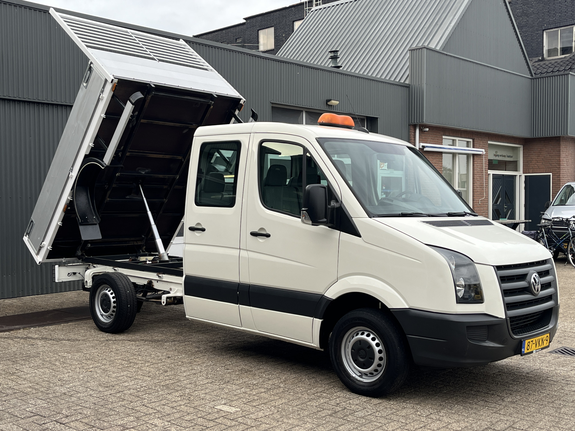 Volkswagen Crafter 35 2.5 TDI L2 DC 2007 - voorkant