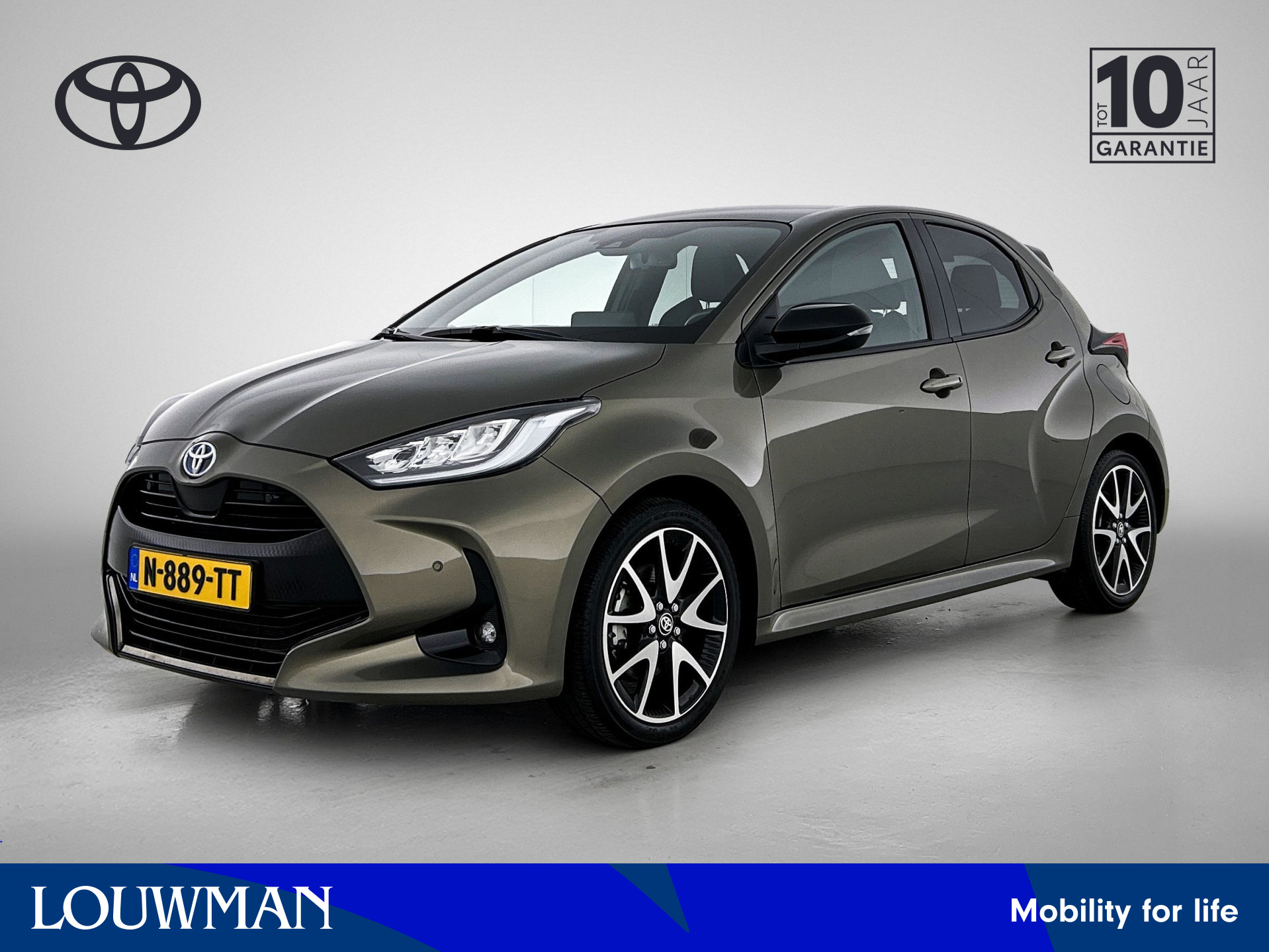 Toyota Toyota Yaris 1.5 Hybrid Executive Premium Pack 2022 - voorkant