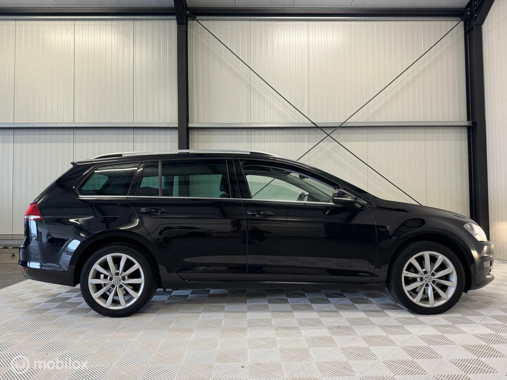 Foto van Volkswagen Golf Variant