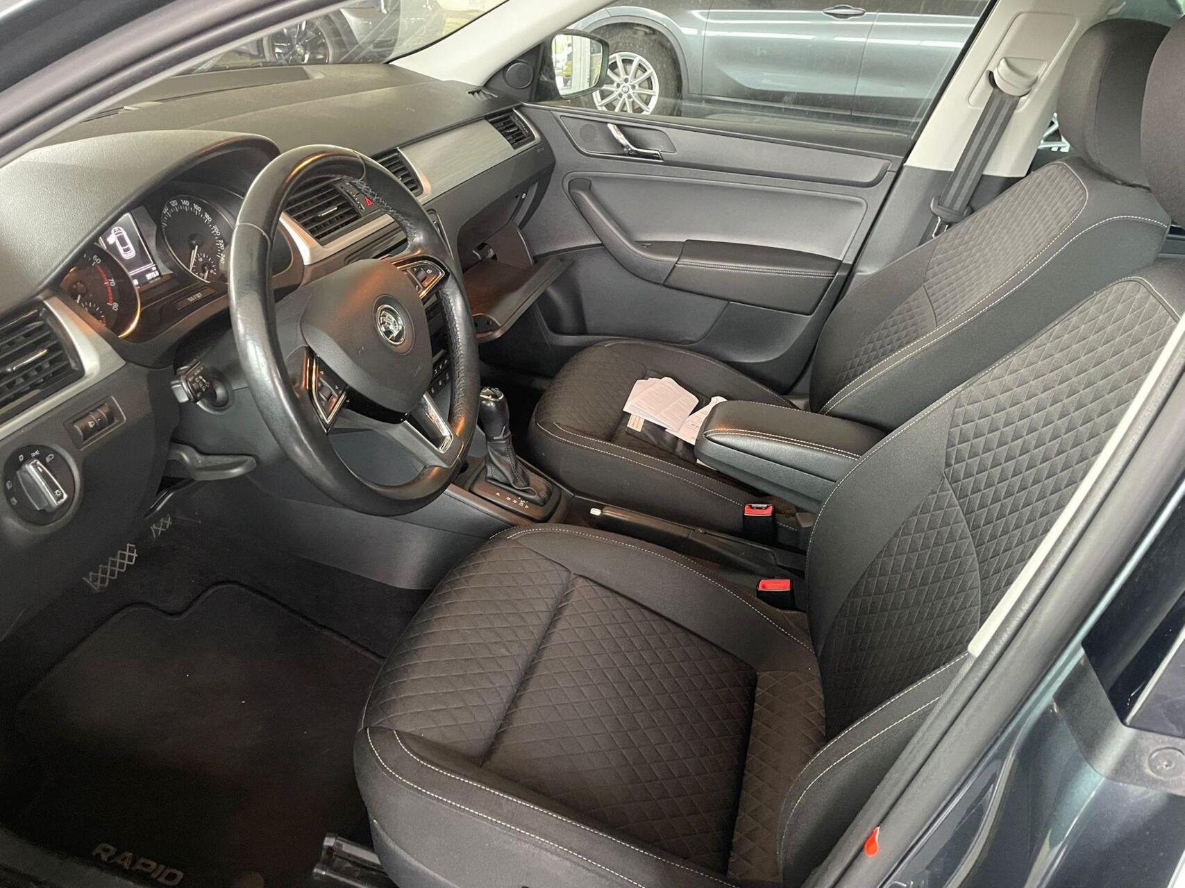 Foto van Skoda Rapid