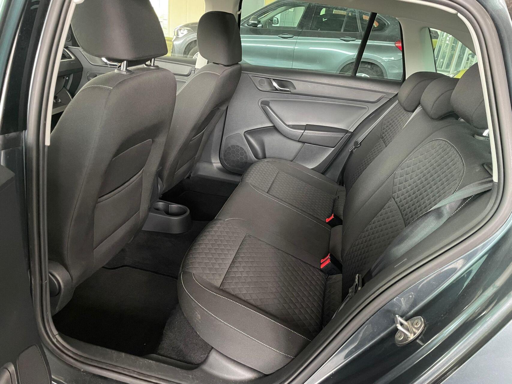 Foto van Skoda Rapid