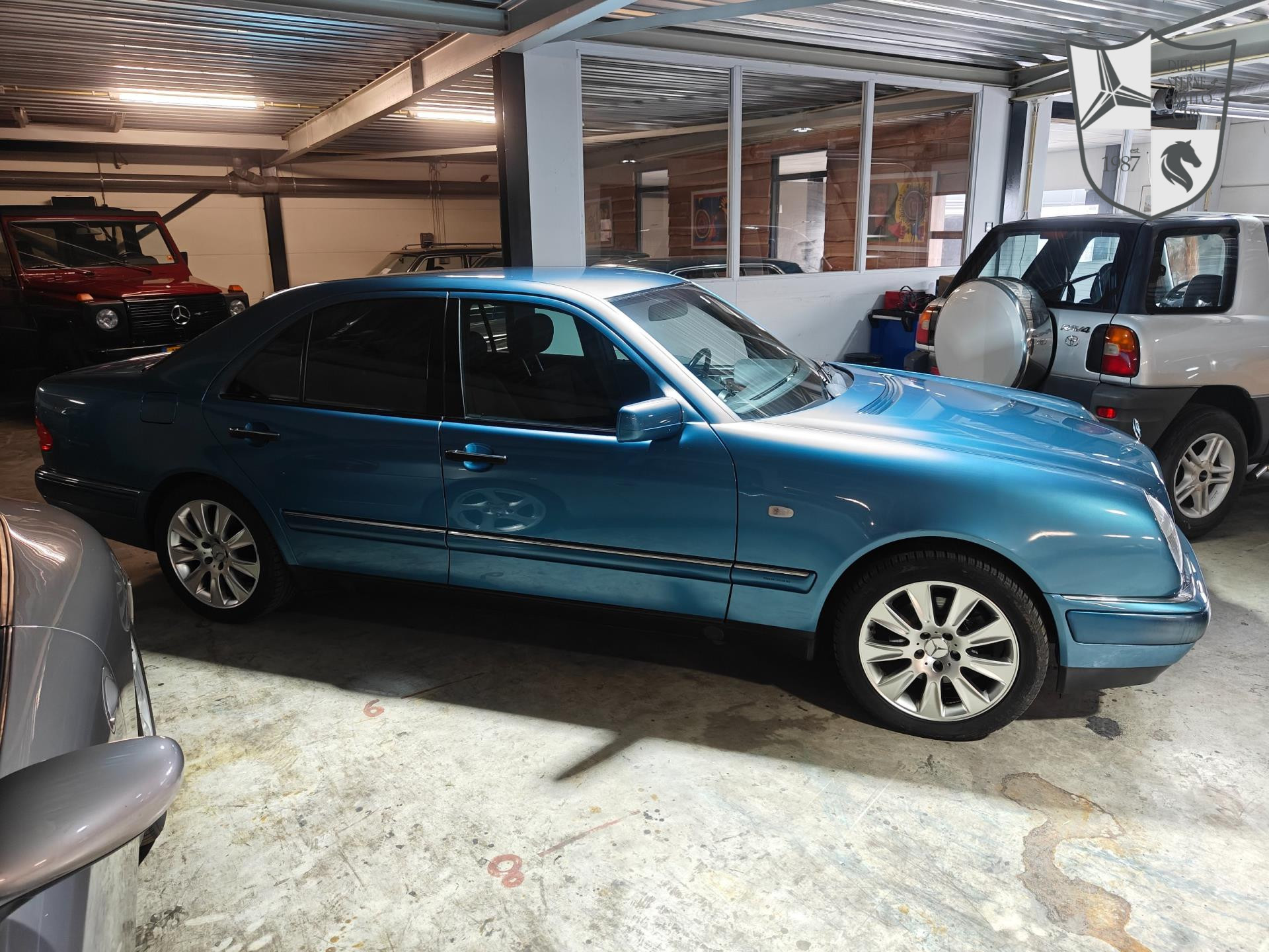 Foto van Mercedes-Benz E 320 4-matic