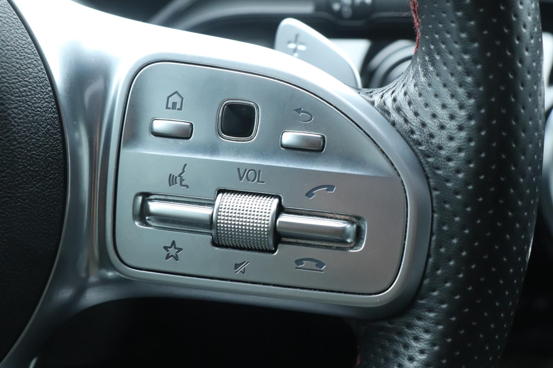 Foto van Mercedes-Benz AMG A 35