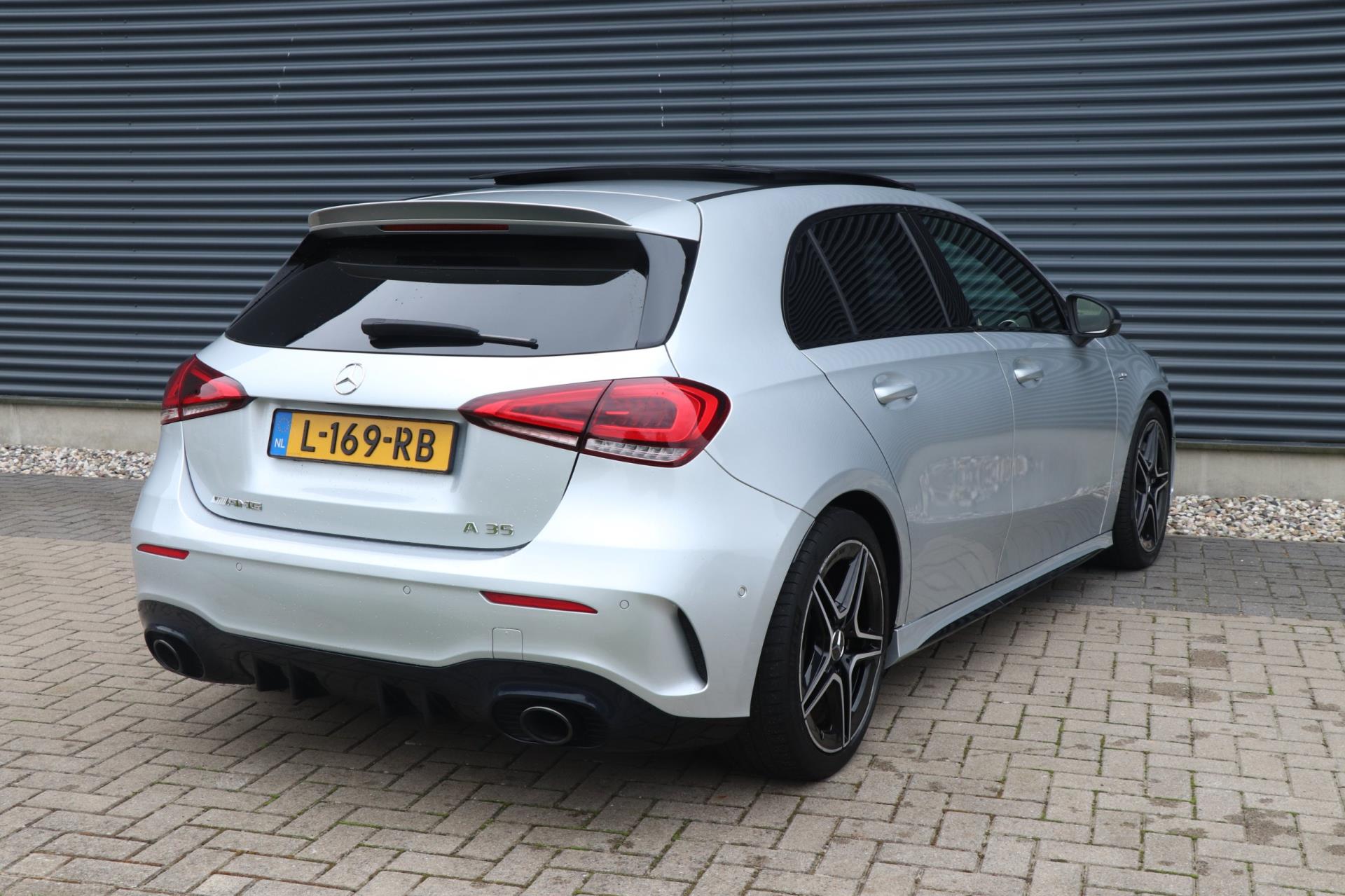 Foto van Mercedes-Benz AMG A 35