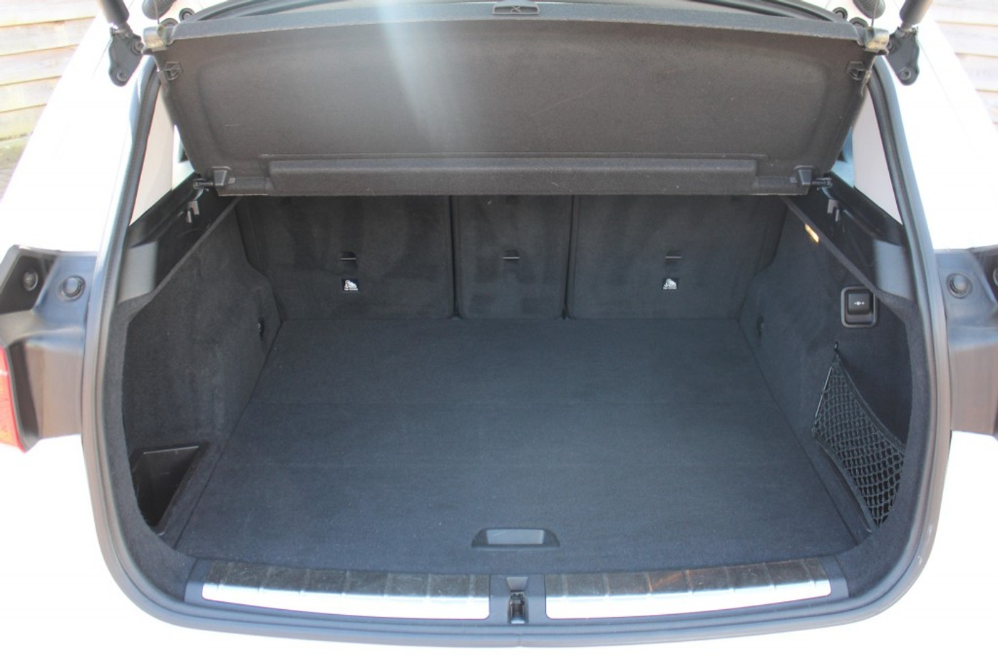 Foto van BMW X1 sDrive 18i