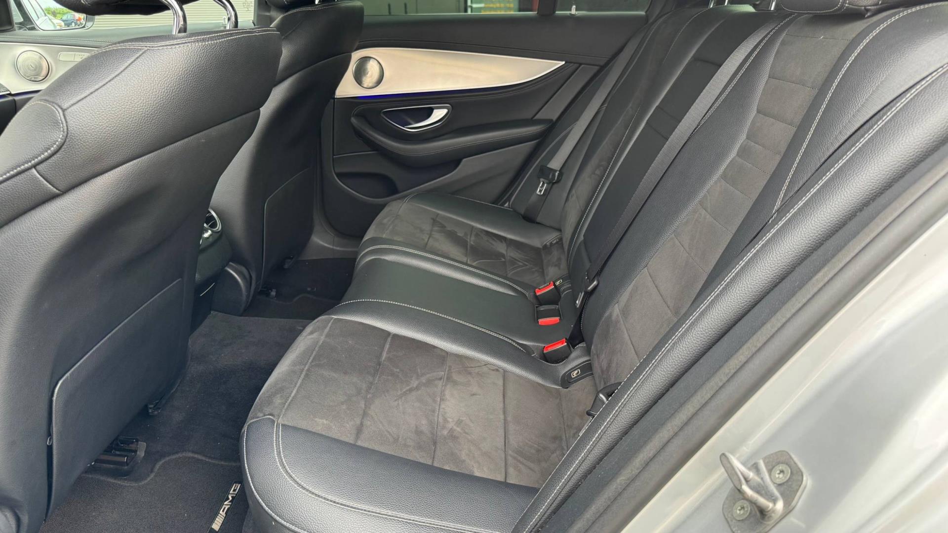 Foto van Mercedes-Benz E 200 D