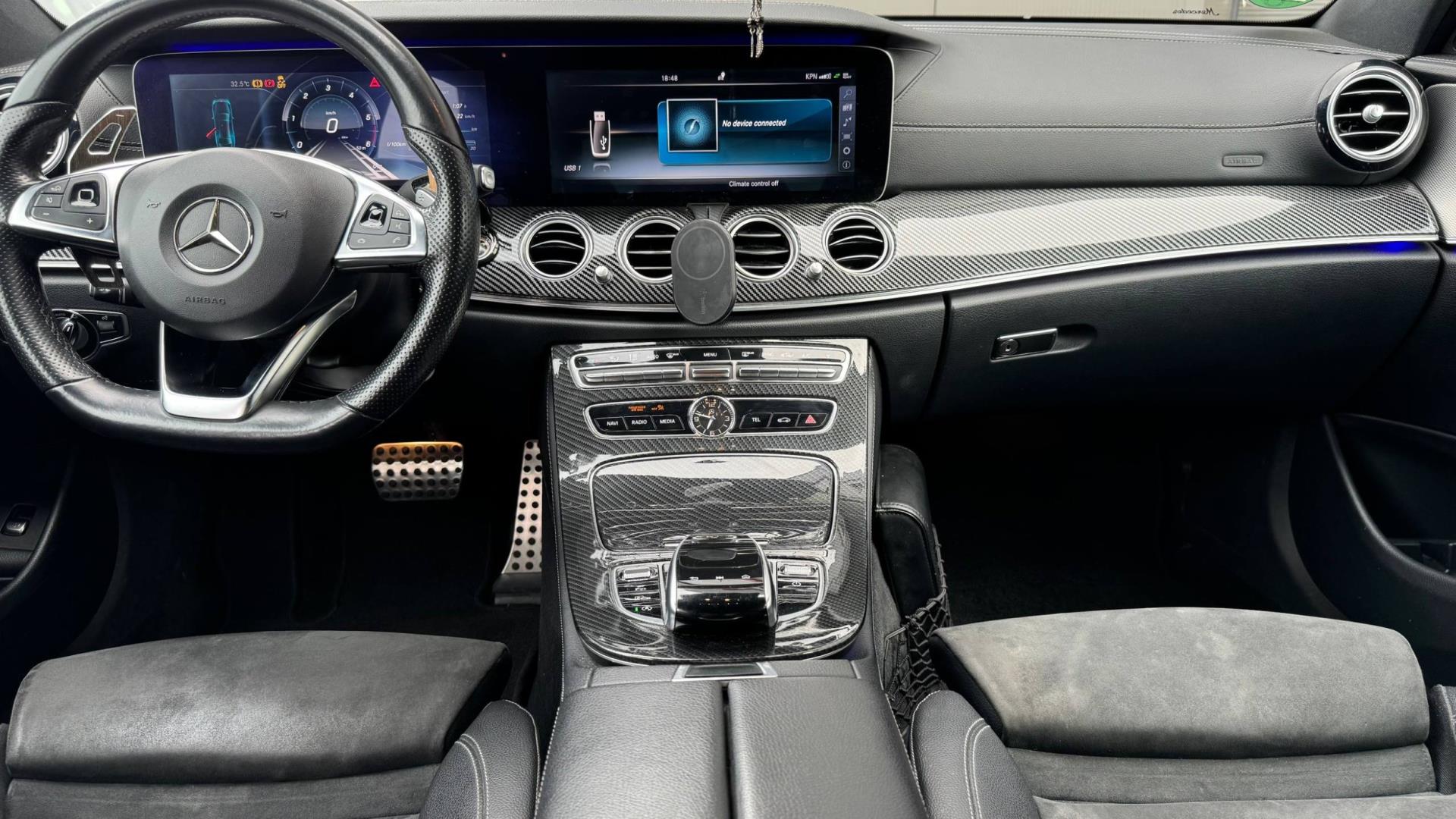 Foto van Mercedes-Benz E 200 D